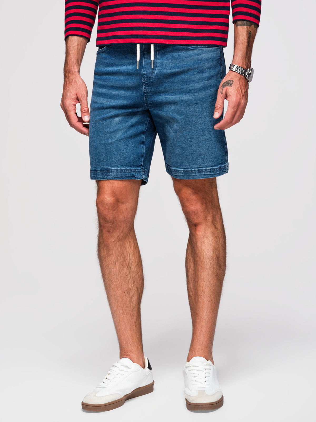 Ombre Men's shorts with elastic waistband and wash effect - blue