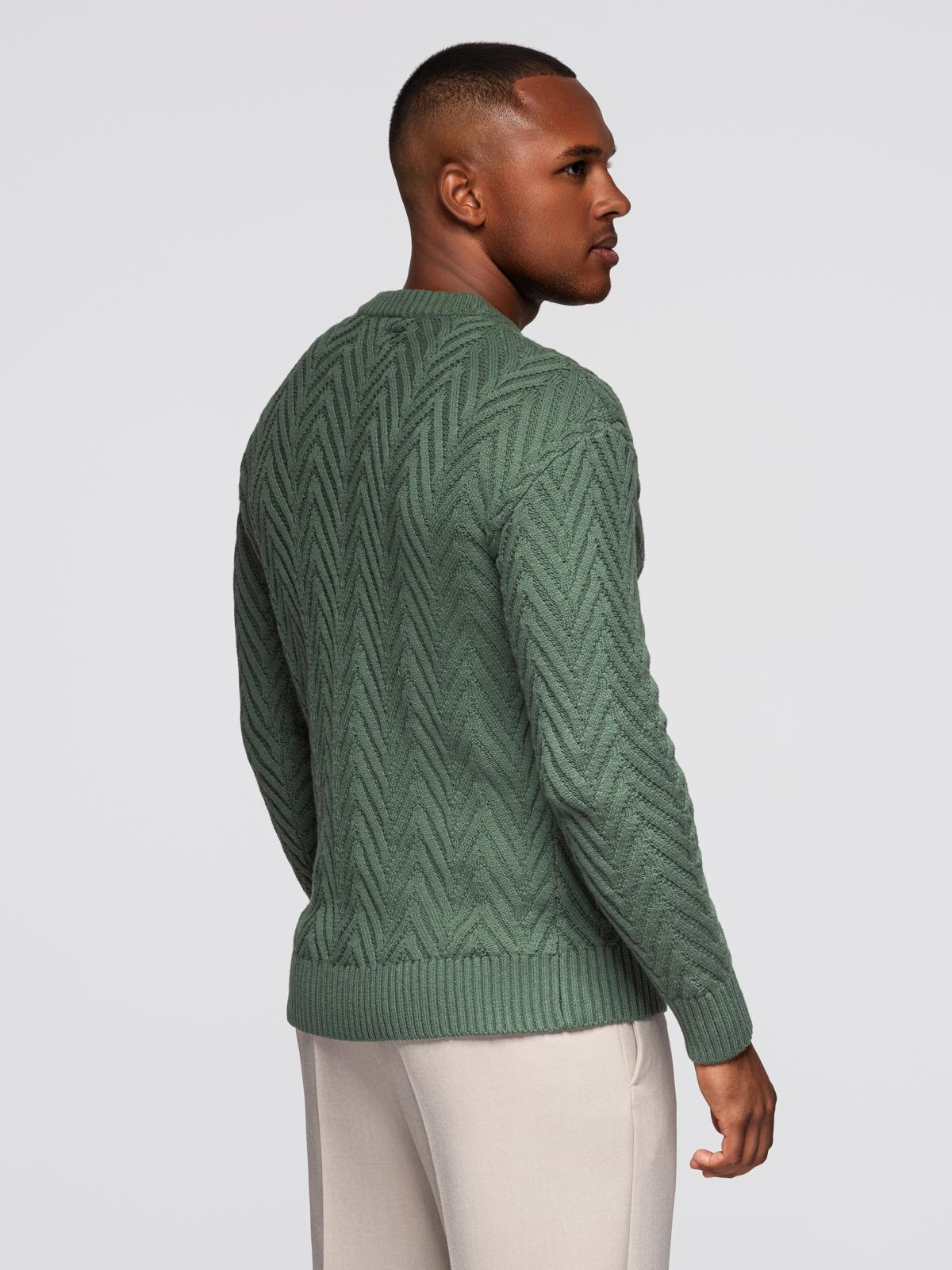 Ombre Men&#039;s knit sweater with zigzag weave - faded green