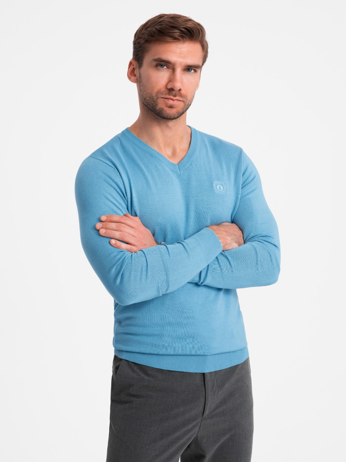 Ombre Elegant men&#039;s BASIC V-neck sweater with viscose - blue