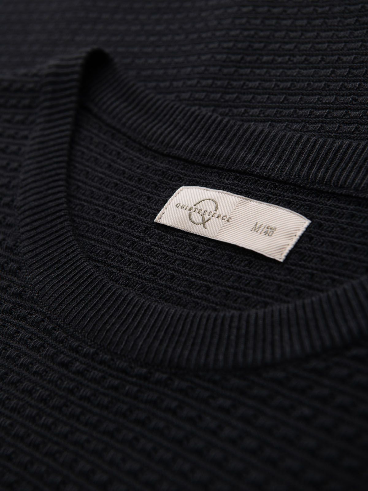 Ombre Men's structured knitted t-shirt - black