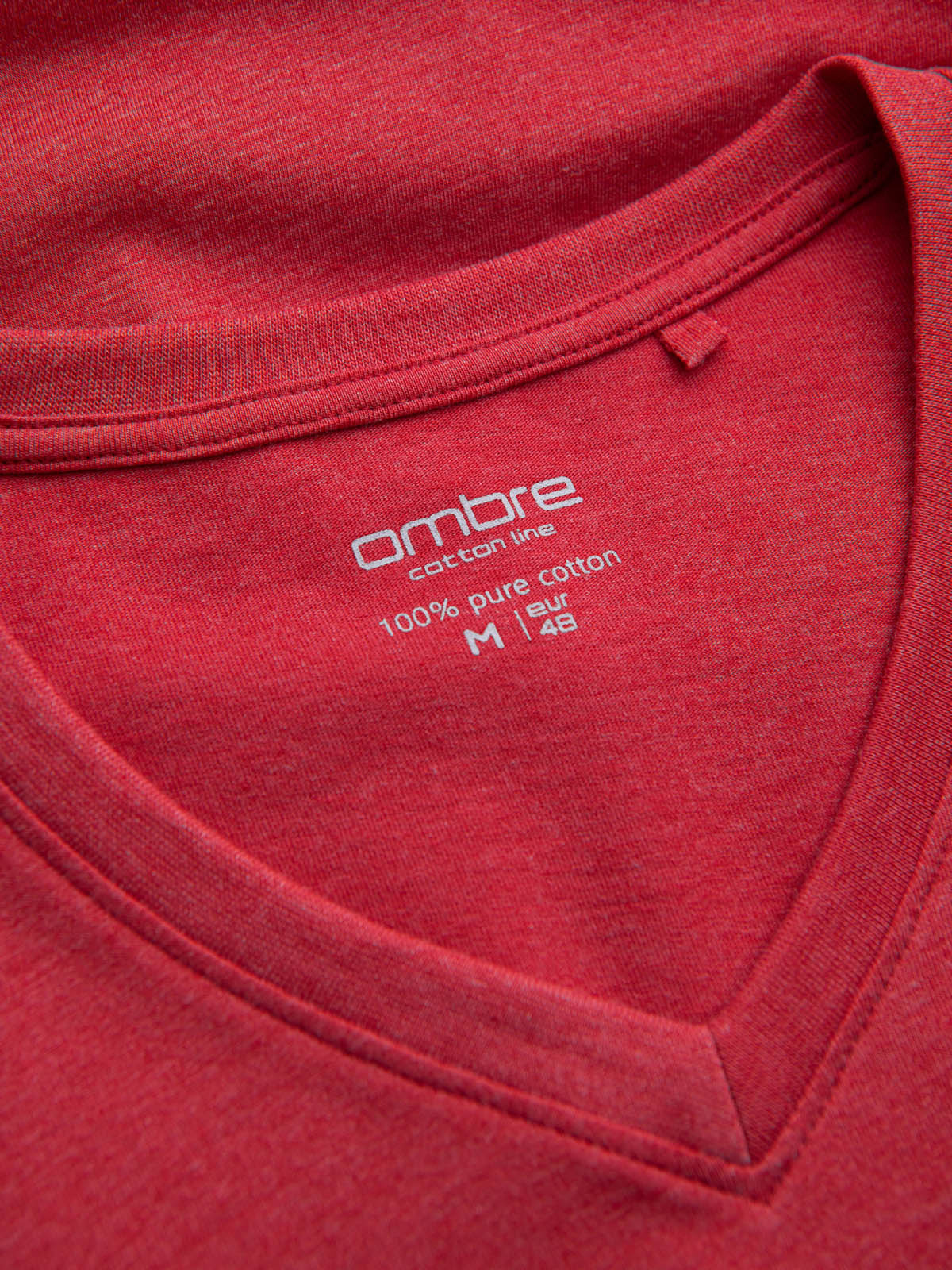 Ombre BASIC men's classic cotton tee-shirt with a crew neckline - red melange