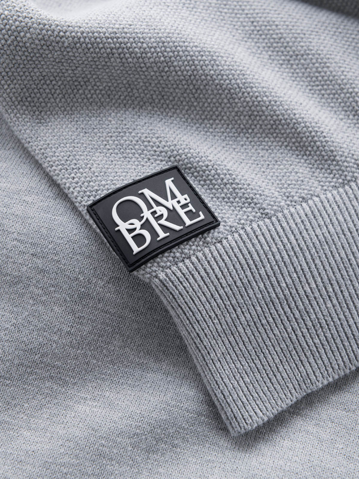 Ombre Men&#039;s raglan sweater with ribbed sleeves - grey melange