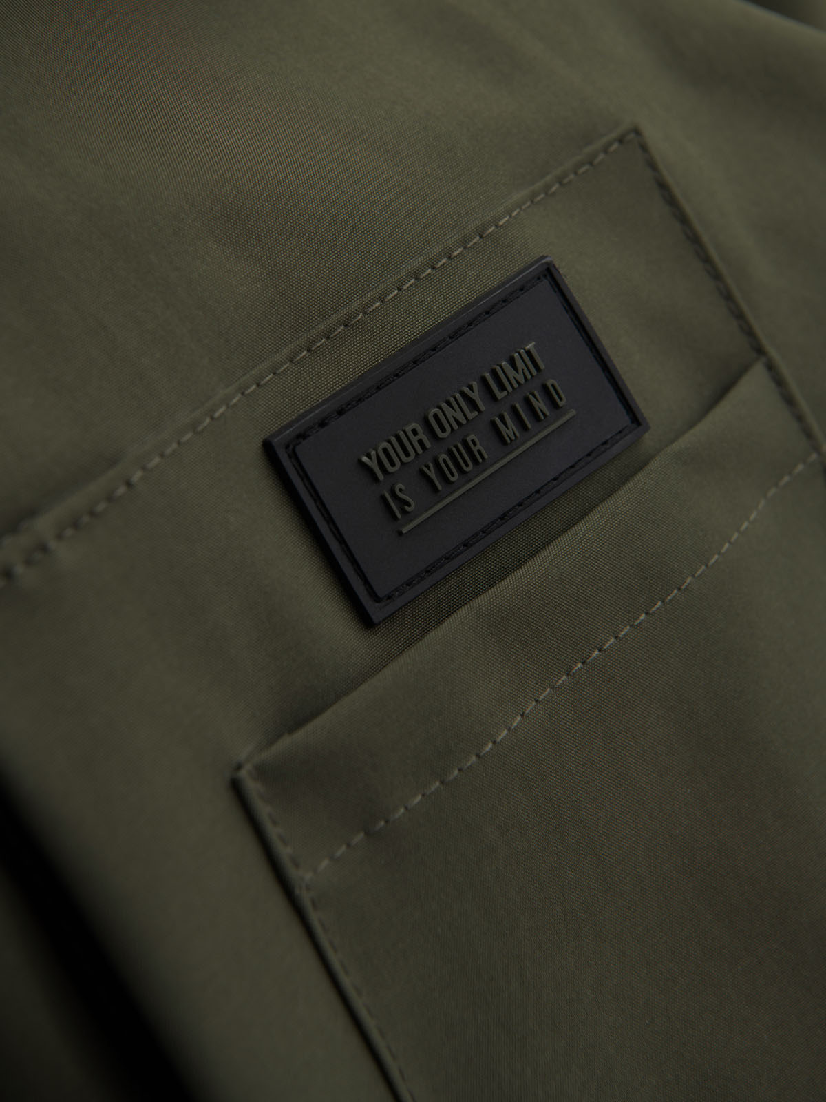 Ombre Men&#039;s functional transitional jacket with hood - olive