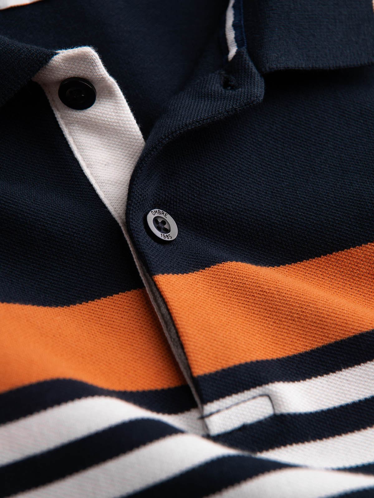 Ombre Fitted men's polo shirt with two-tone stripes - navy blue