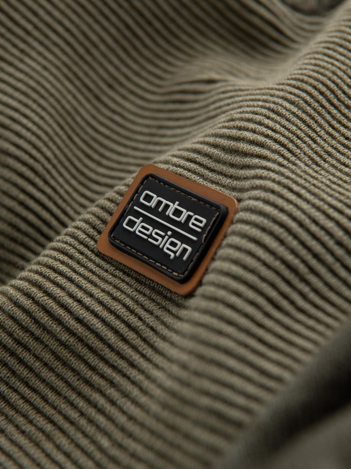 Ombre Cotton men&#039;s sweater with patch and raglan sleeves - olive