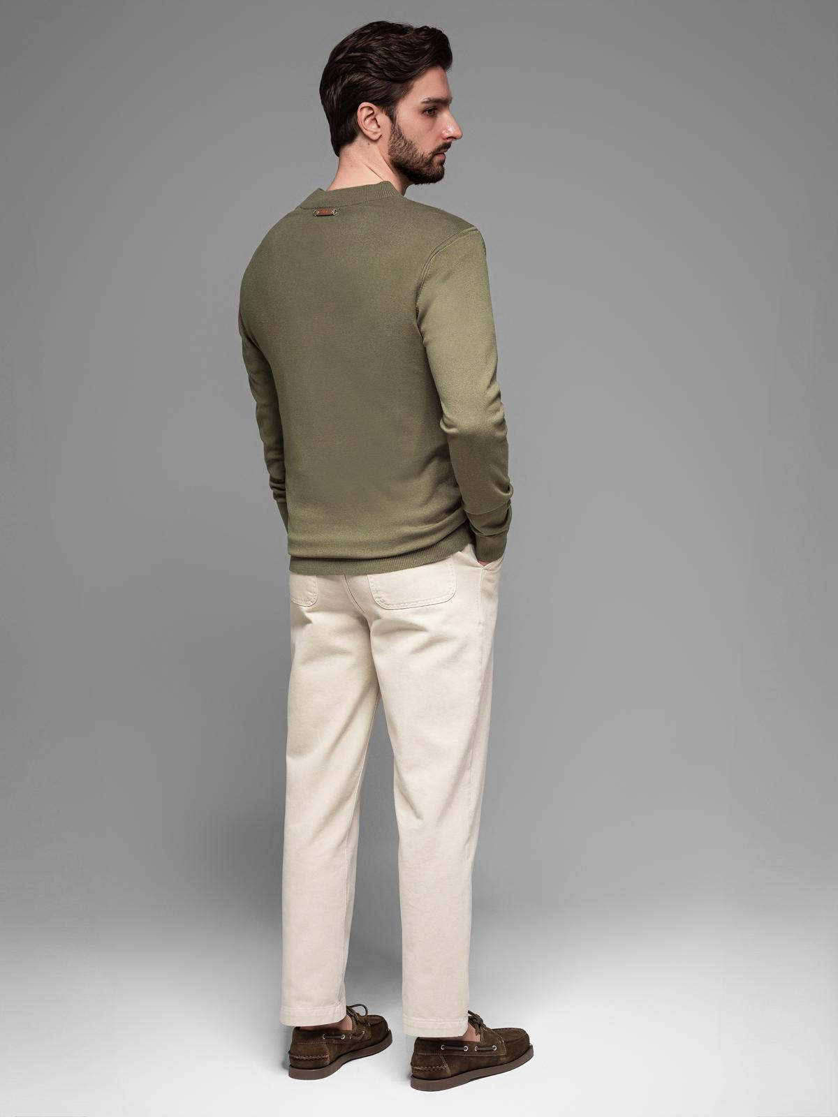 Ombre Men&#039;s sweater with viscose and spread neckline - olive