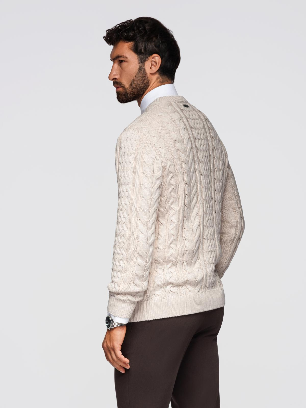 Ombre Elegant men&#039;s sweater with interesting weave - ecru