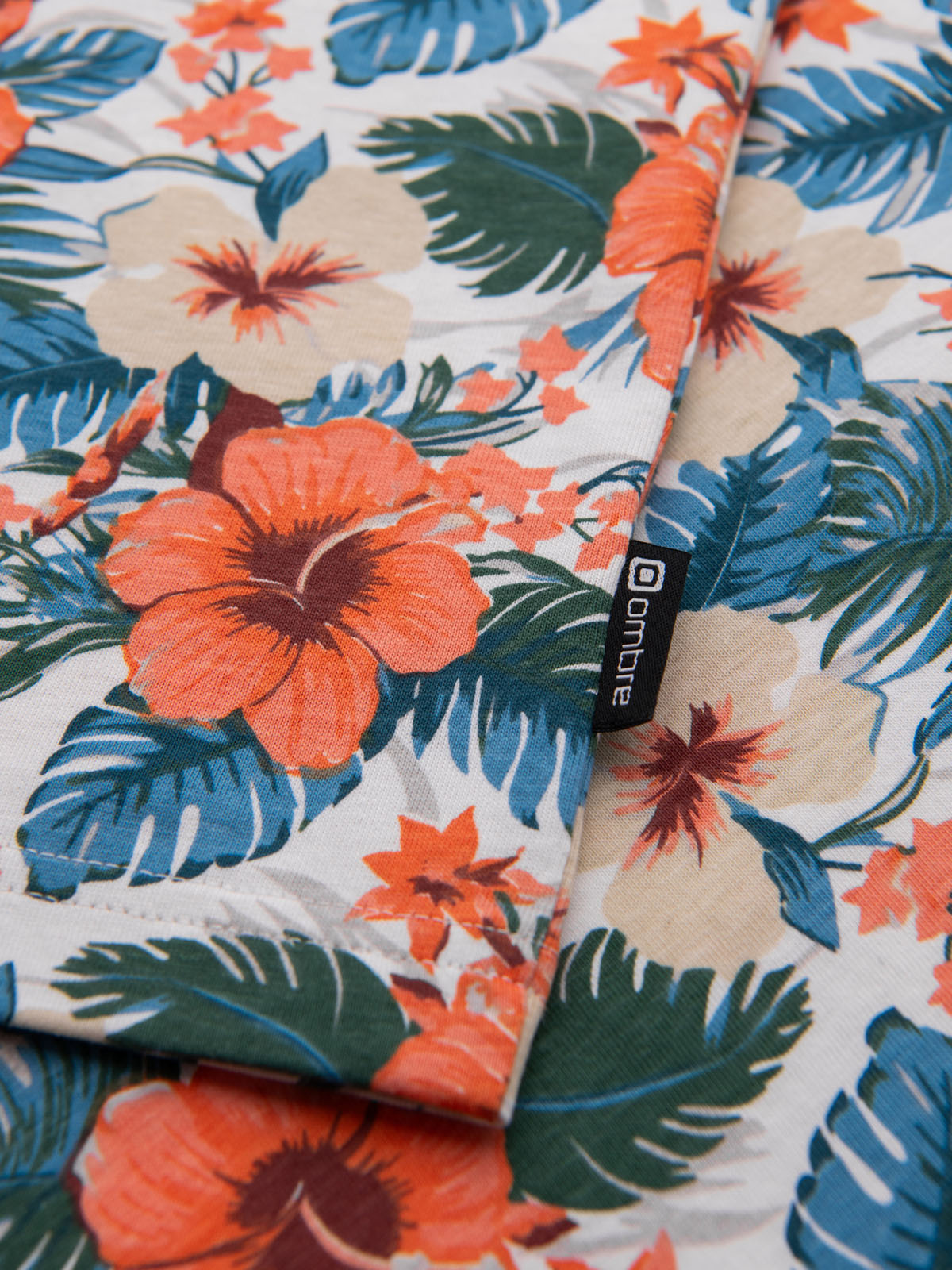 Ombre Men's cotton t-shirt with floral full print pattern - white