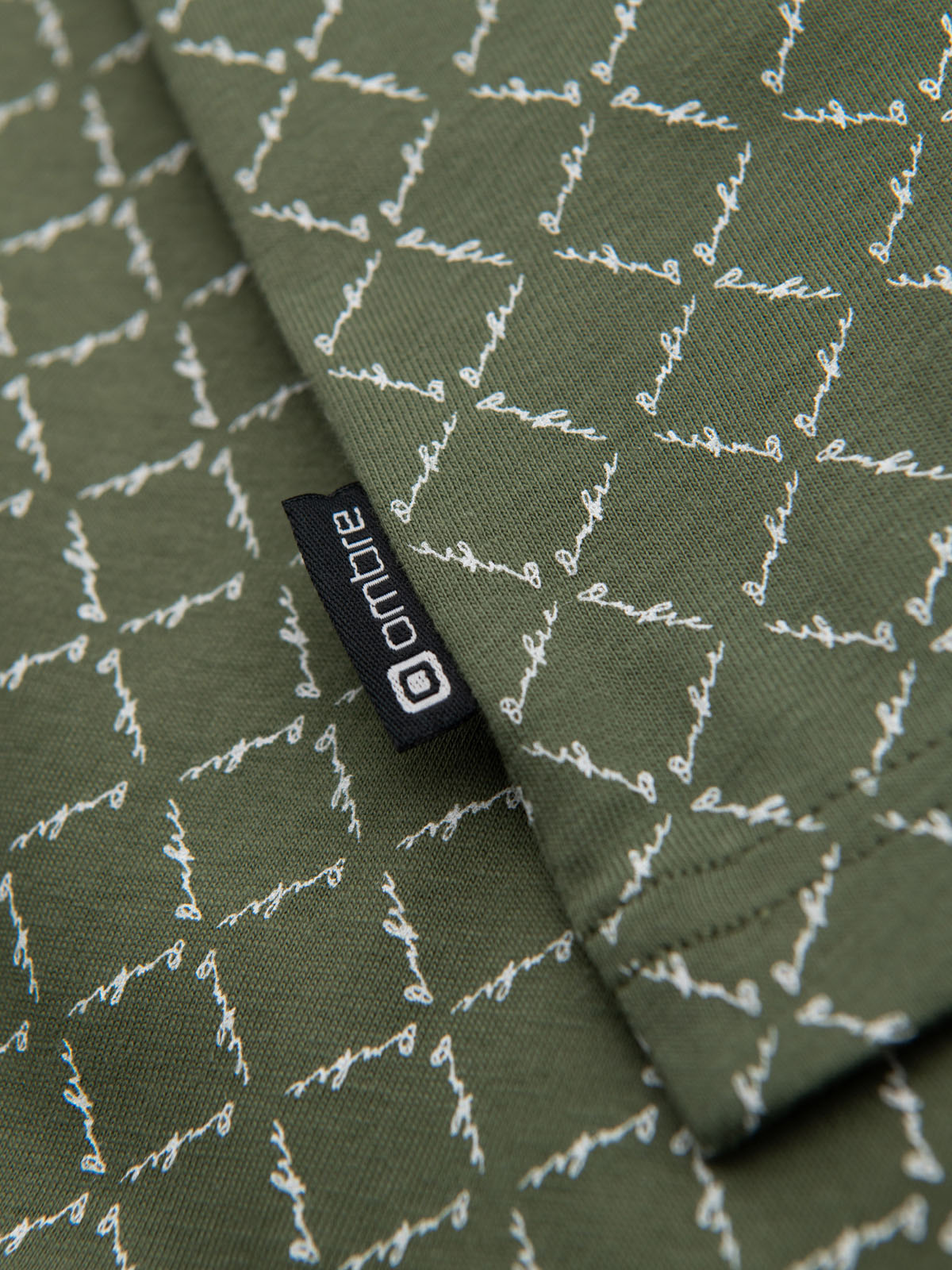 Ombre Men's full print knit shirt - olive