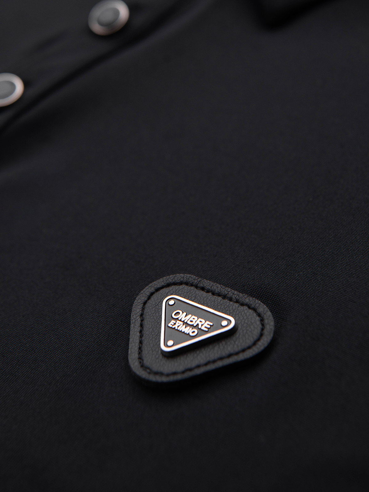 Ombre Polo long sleeve shirt with elegant branded buttons - black