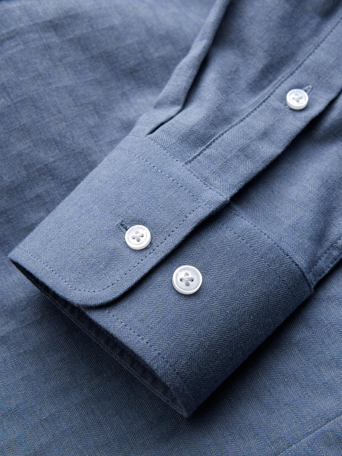 Ombre Men&#039;s SLIM FIT shirt in decorative fabric - blue