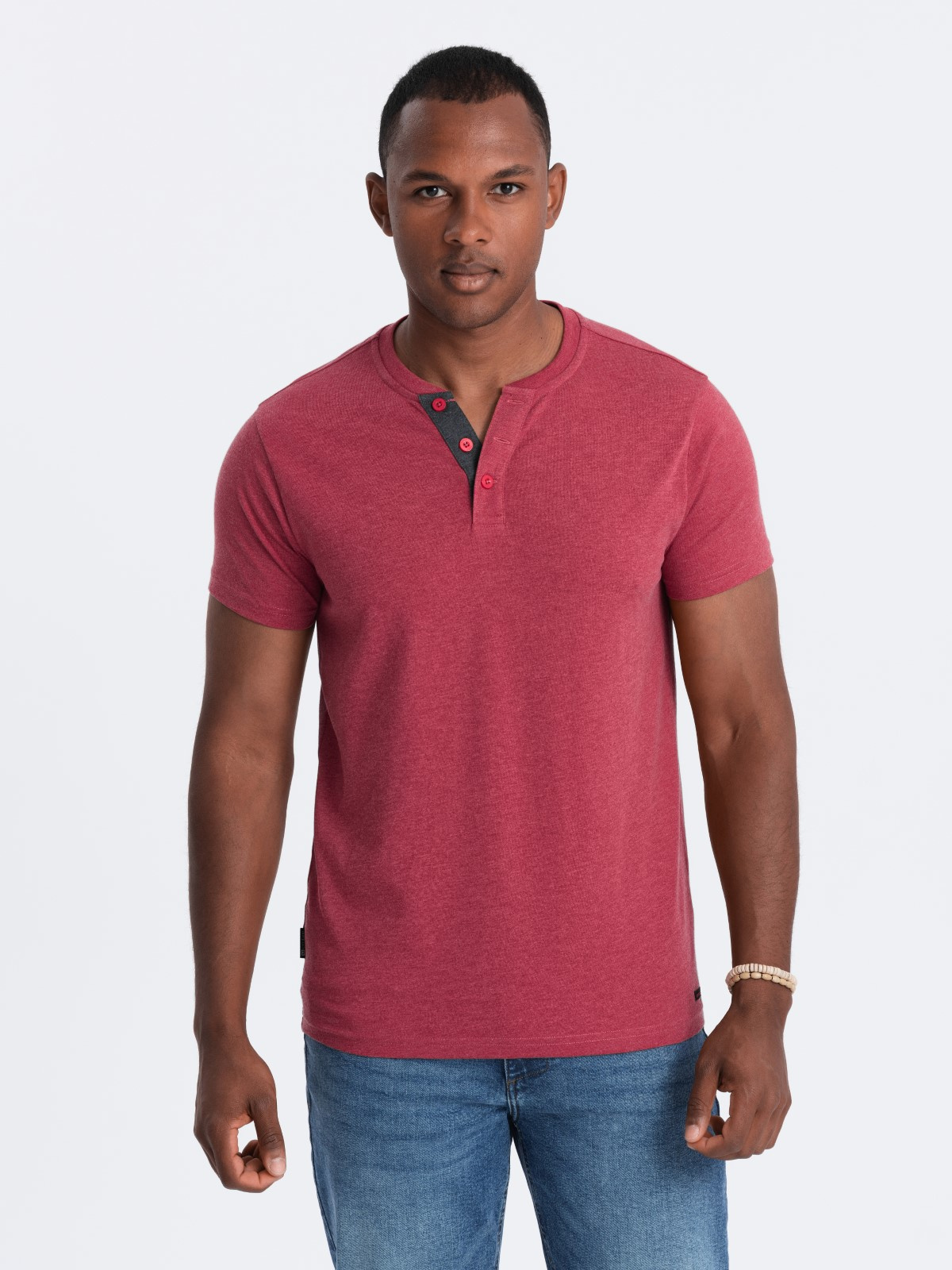 Ombre Men's T-shirt with round henley neckline - red