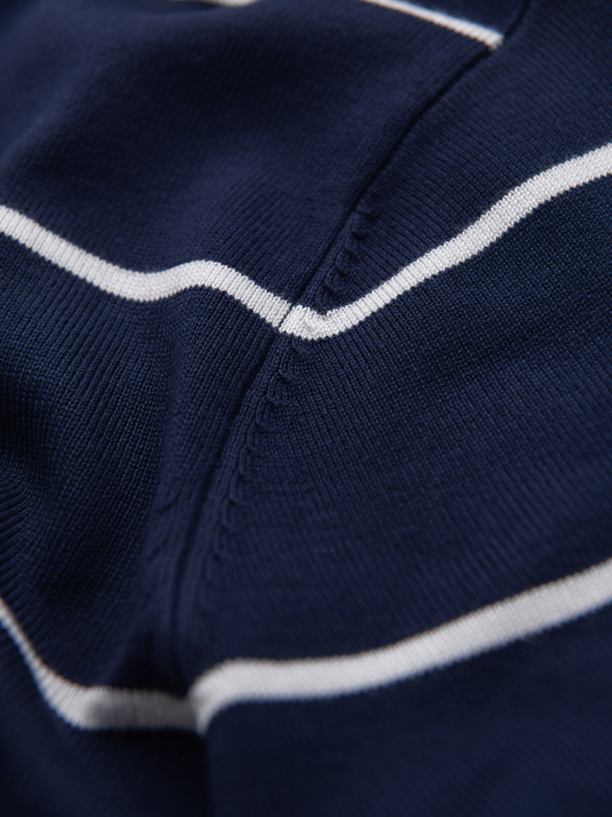 Ombre Men's horizontal striped polo shirt with viscose - navy blue and white