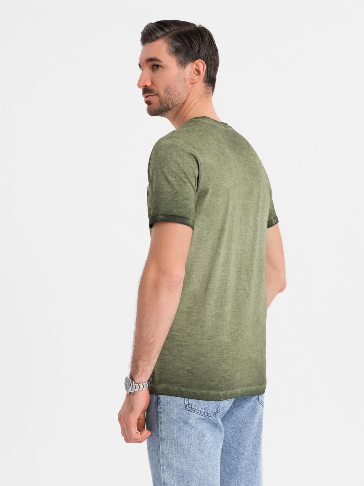 Ombre Men's cotton V-neck knit t-shirt with washed effect - olive