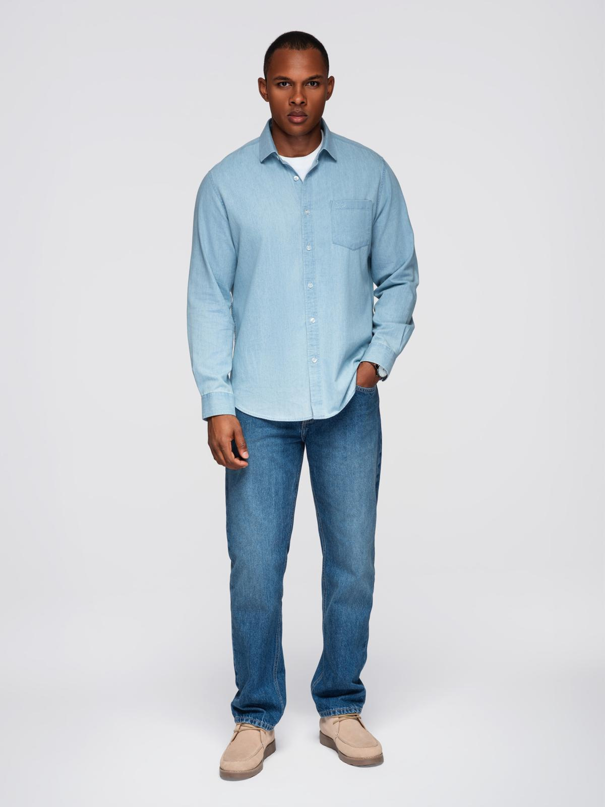Ombre Men&#039;s denim shirt with embroidered pocket - light blue