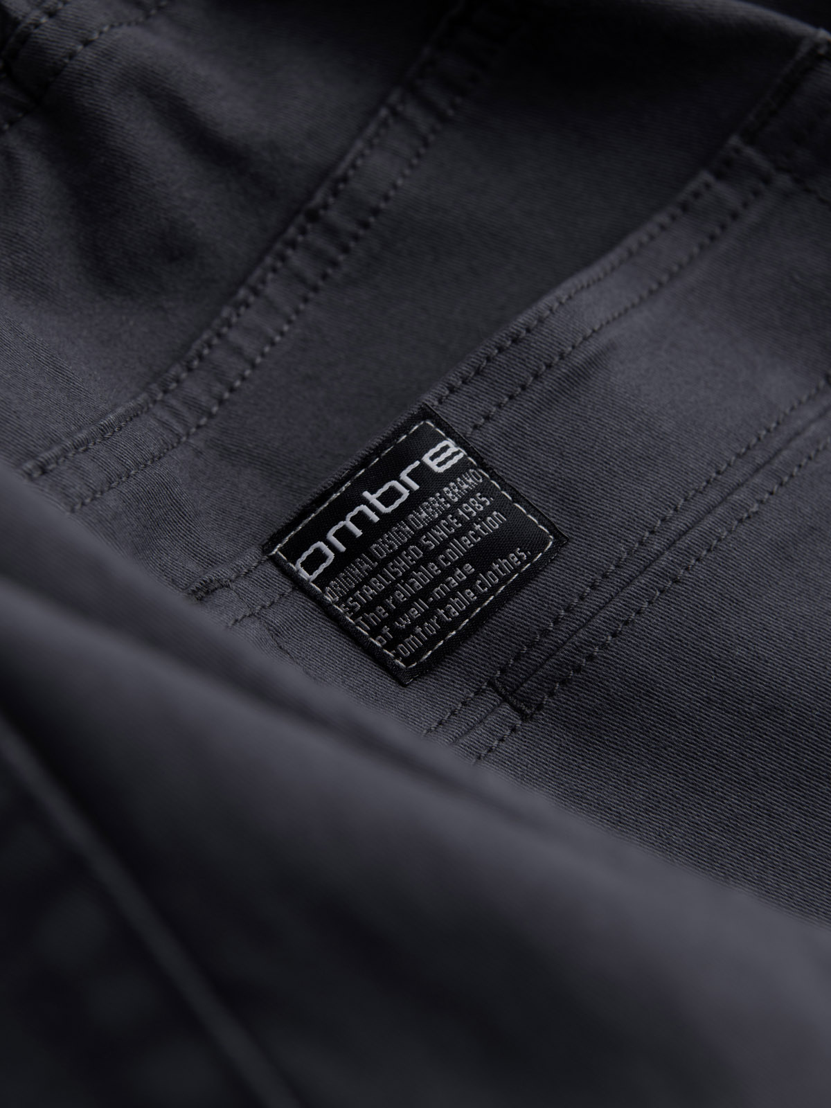 Ombre Men's JOGGER pants with zippered cargo pockets - graphite