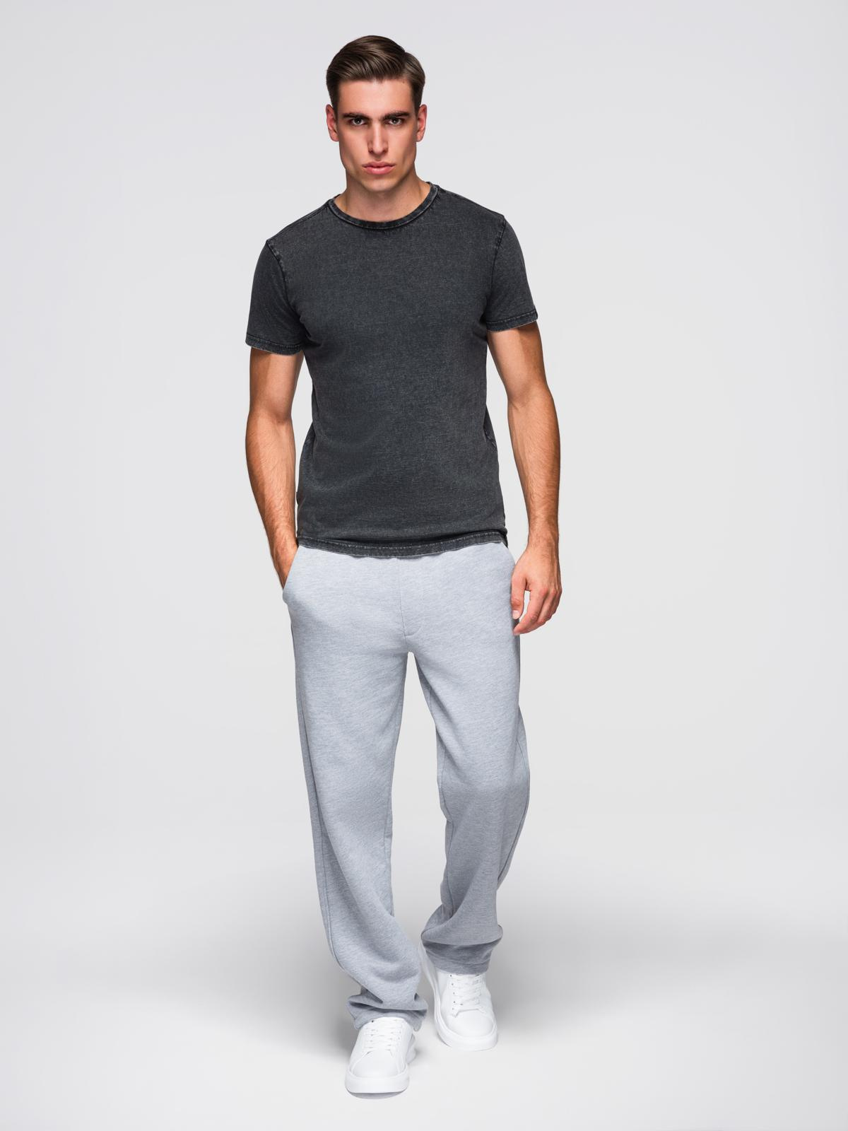 Ombre Men's T-shirt with wash effect - black