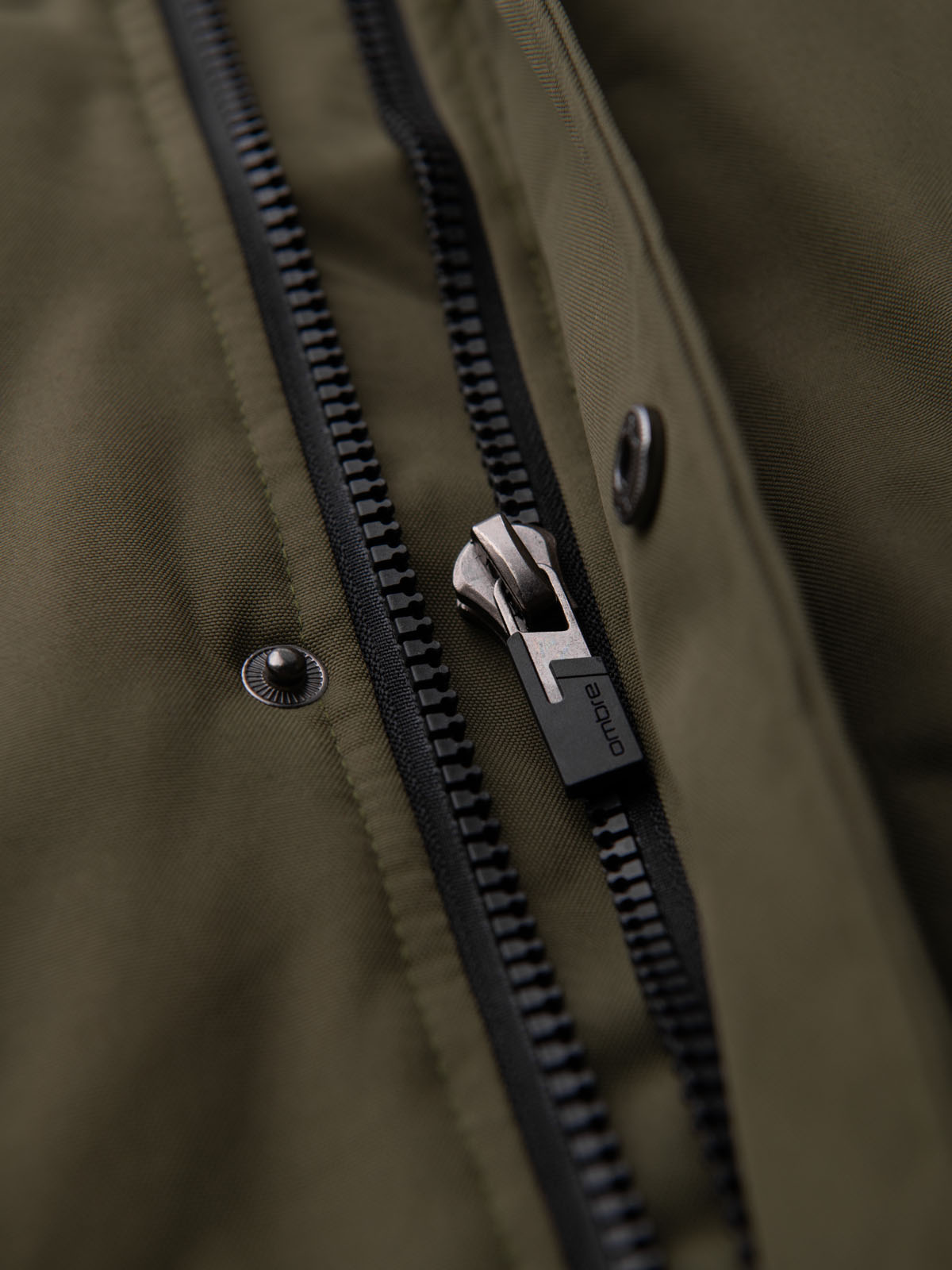 Ombre Alaskan men's winter jacket with detachable fur from the hood - dark olive green