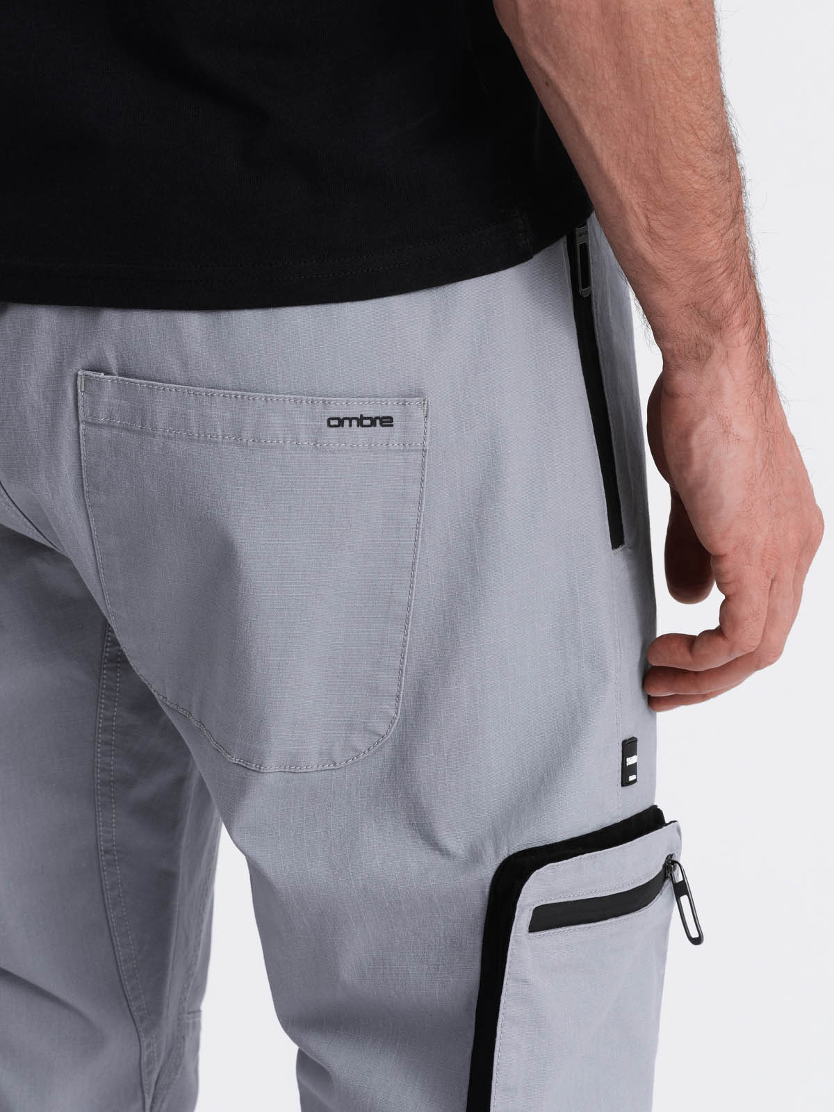 Ombre Men's JOGGER pants with stand-off and zippered cargo pockets - light grey