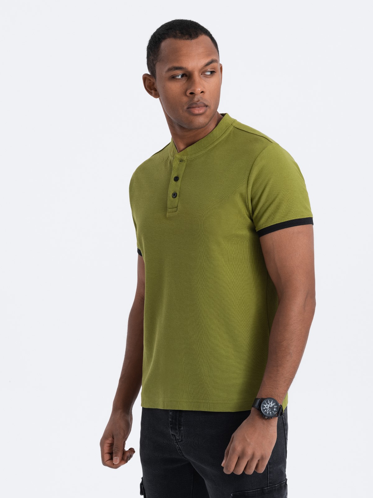 Levně Ombre Men's collarless polo shirt - olive
