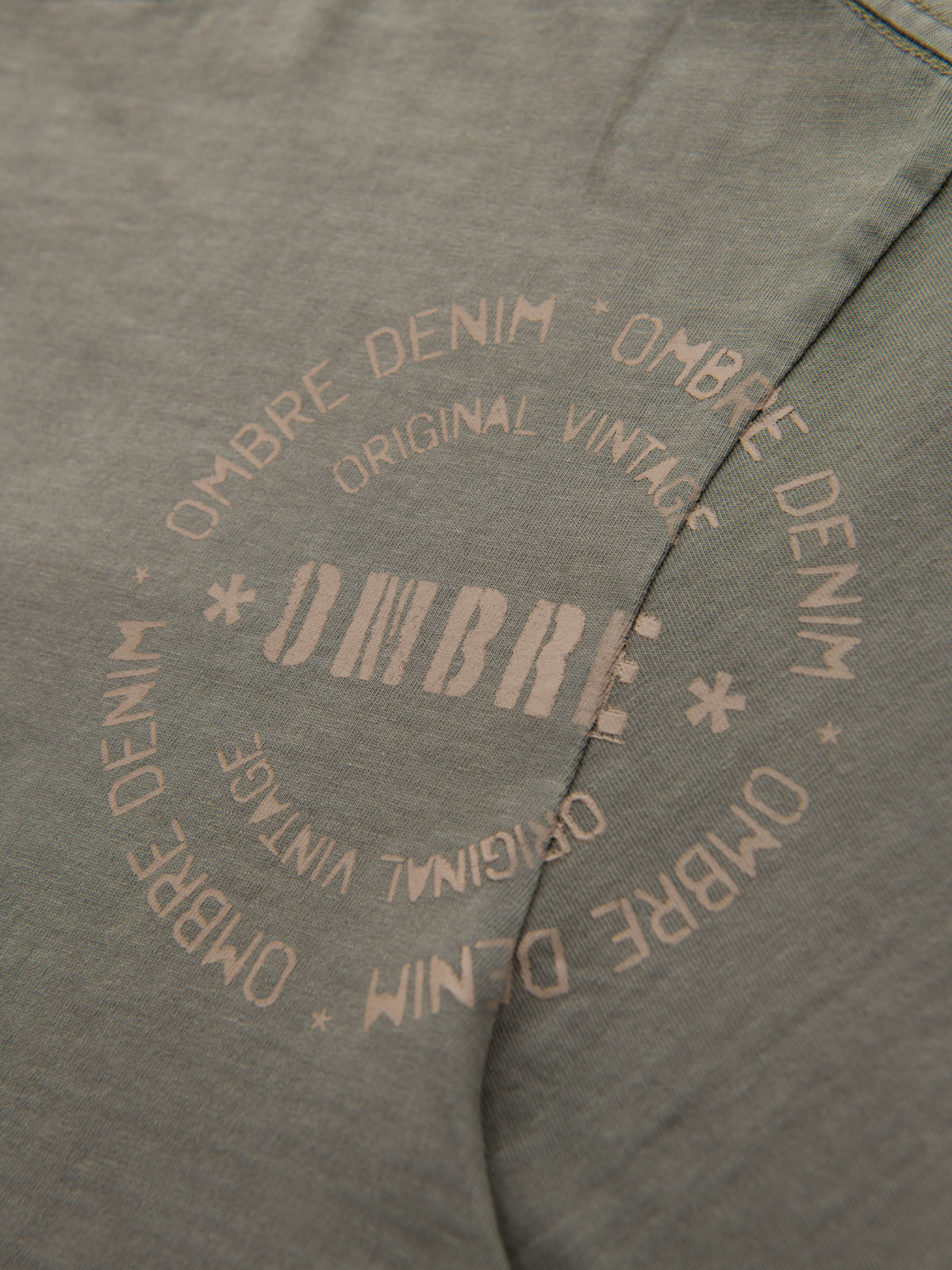 Ombre Men's military-style printed cotton T-shirt - light olive