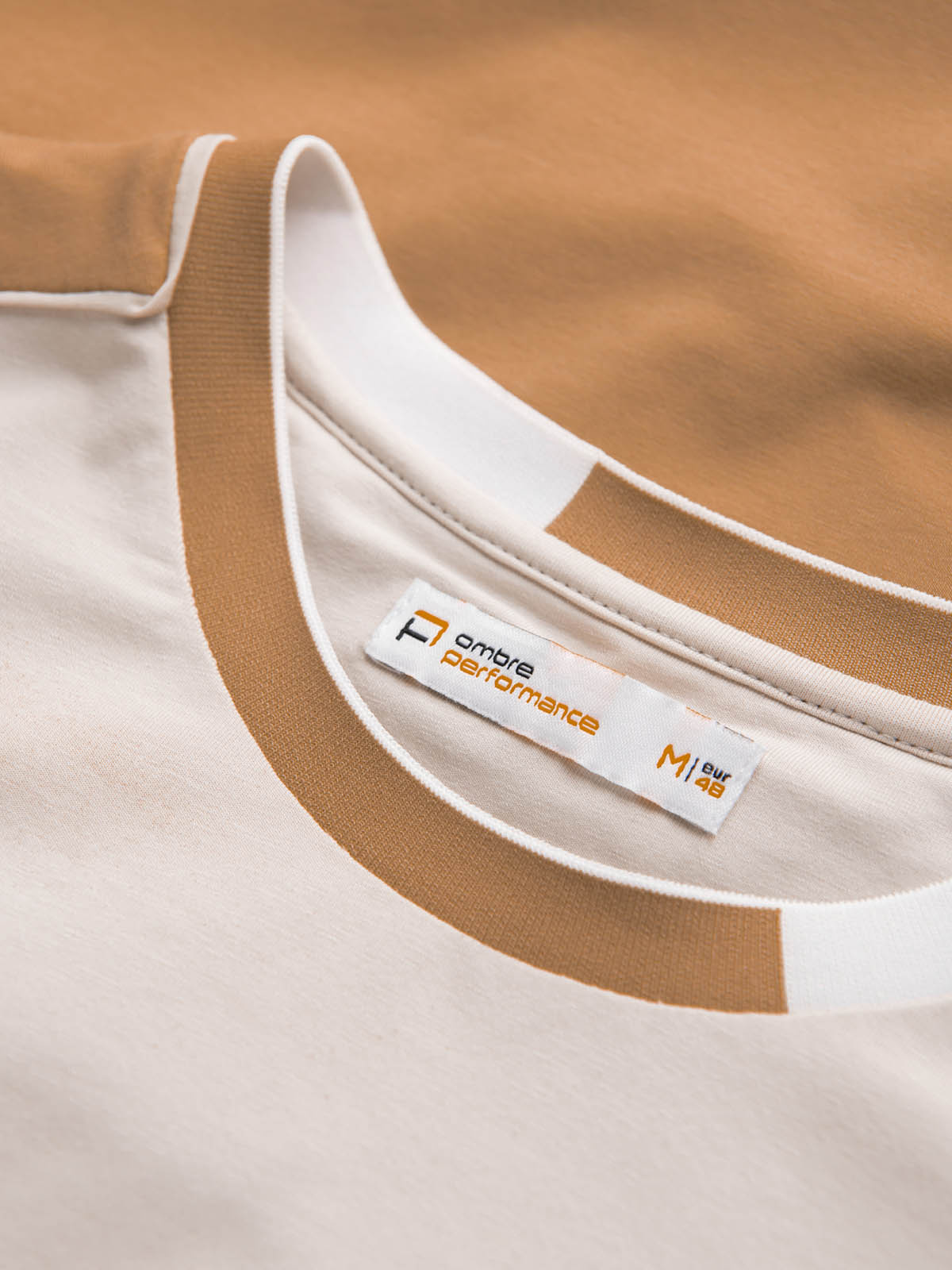 Ombre Men's elastane t-shirt with colored sleeves - brown
