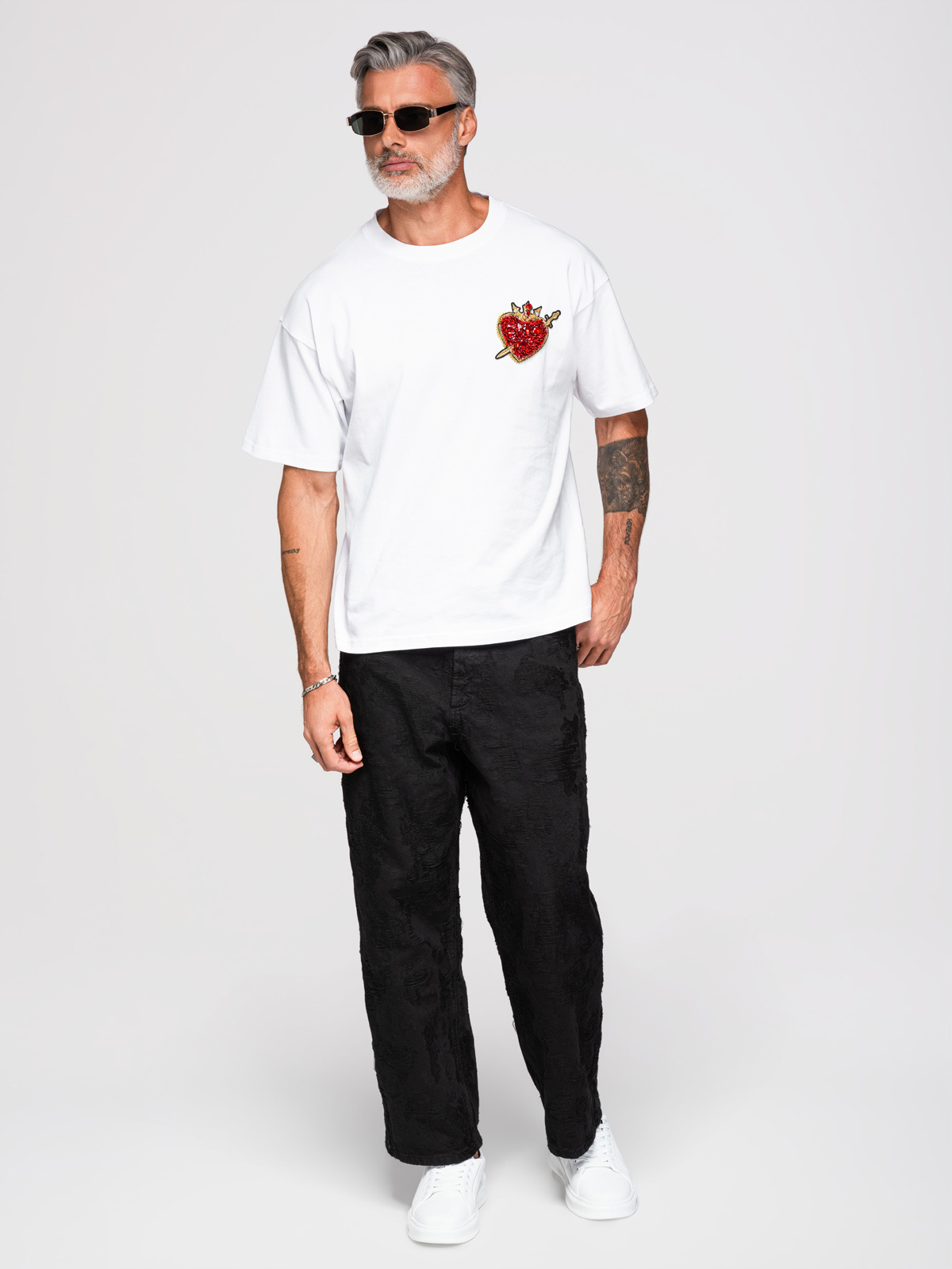 Ombre Men's cotton t-shirt with jewelry applique on chest - off white