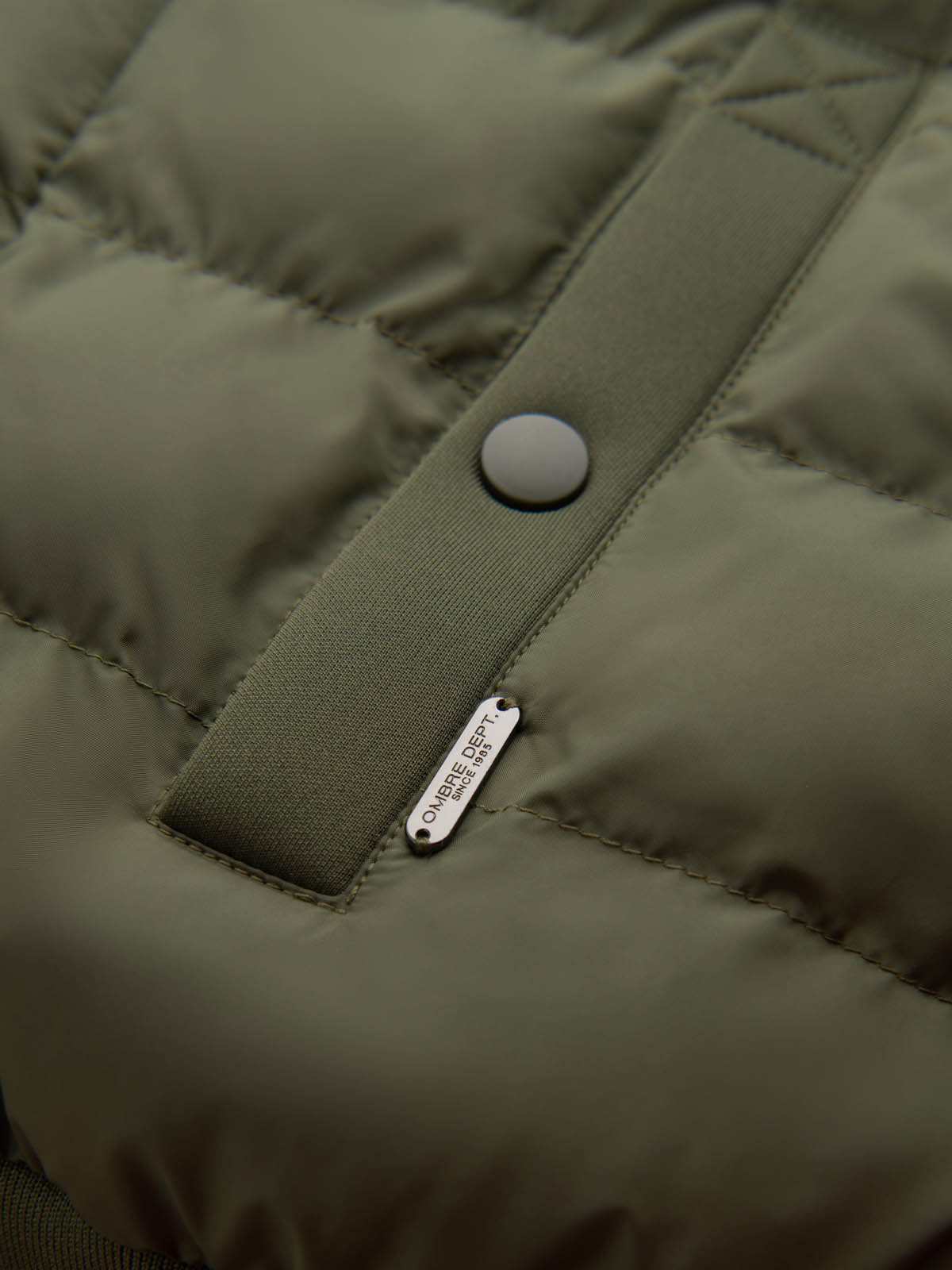 Ombre Men&#039;s quilted bomber jacket with high collar - dark olive green