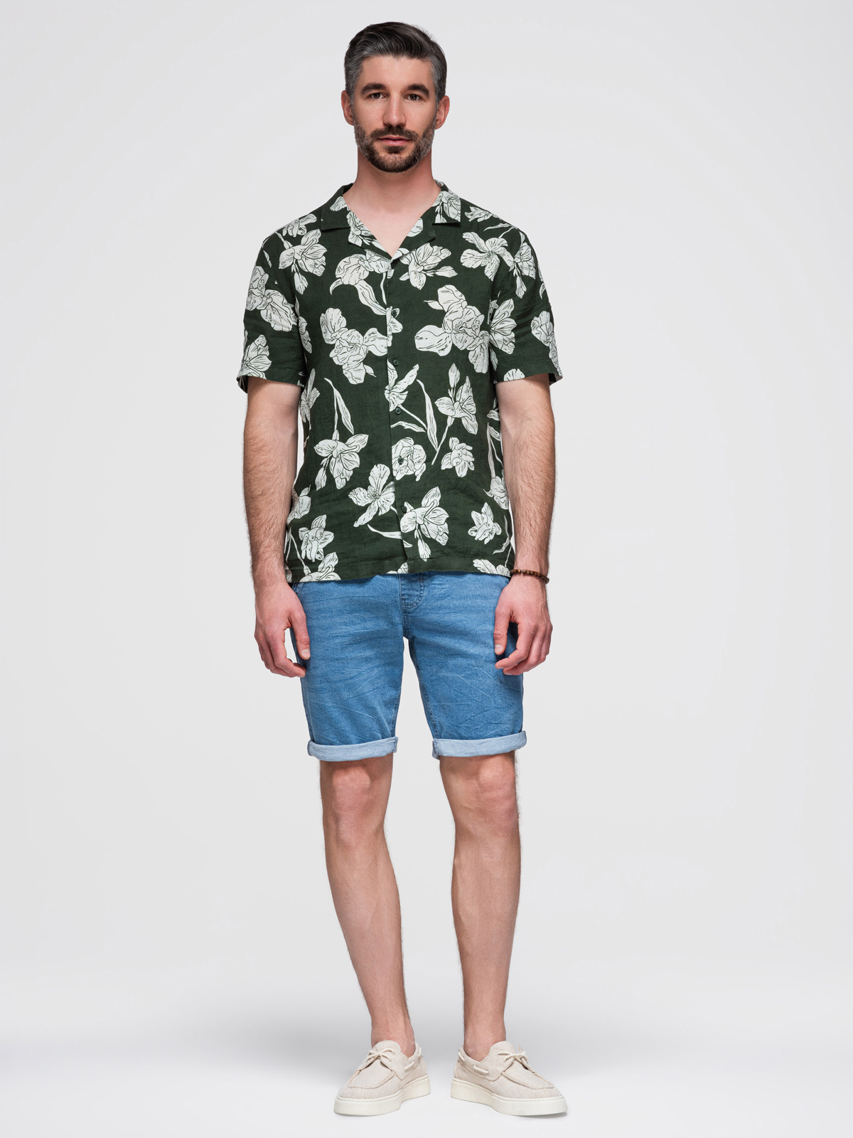 Ombre Men's denim shorts with rolled up leg - light blue