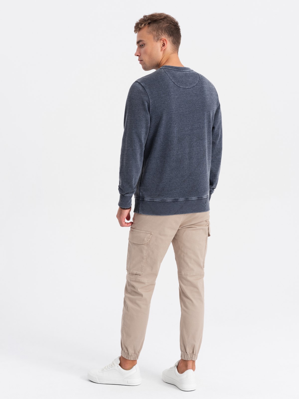 Ombre Washed men&#039;s sweatshirt with decorative stitching at the neckline - navy blue