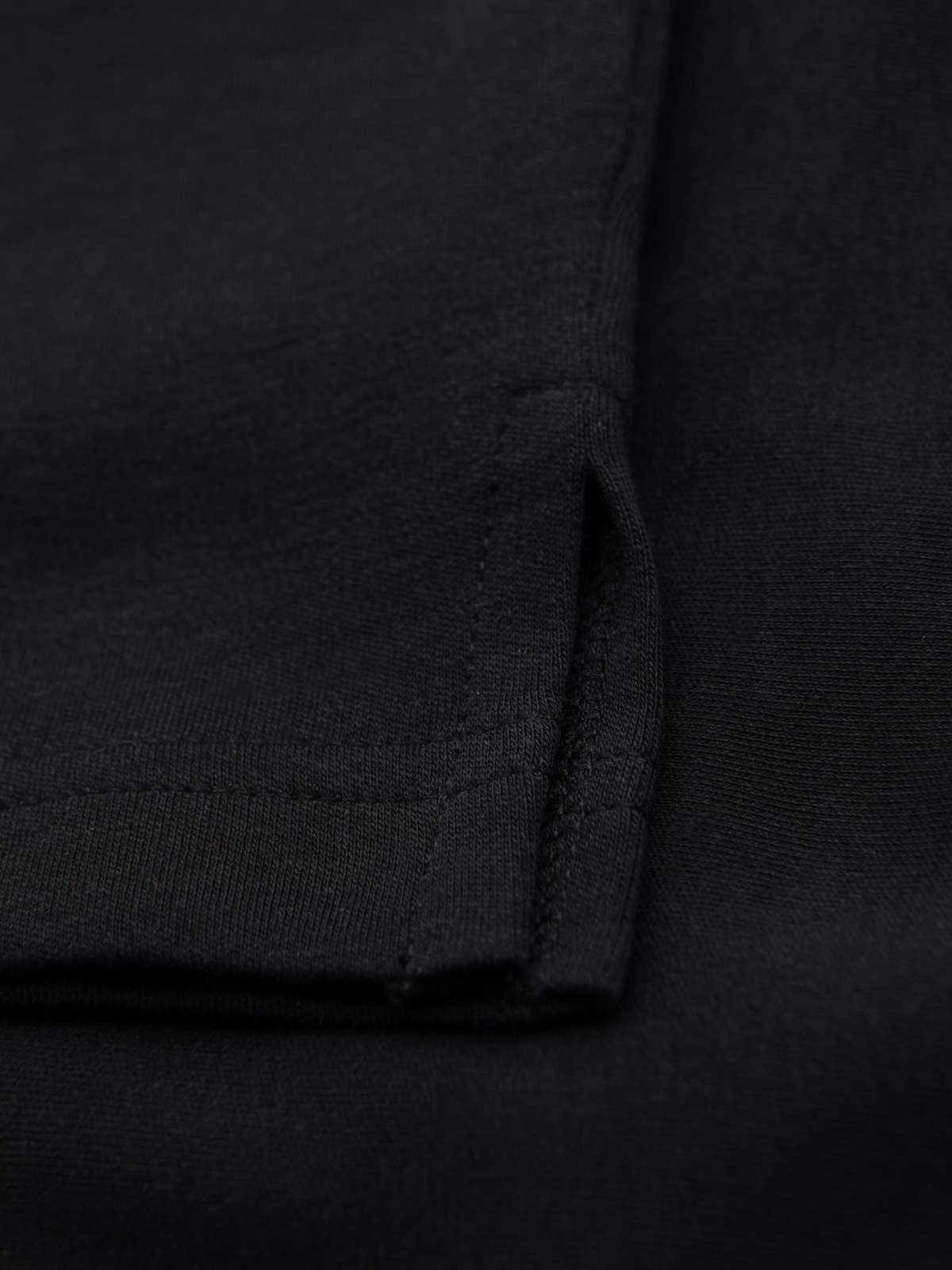 Ombre Men's polo shirt with zip neckline - black