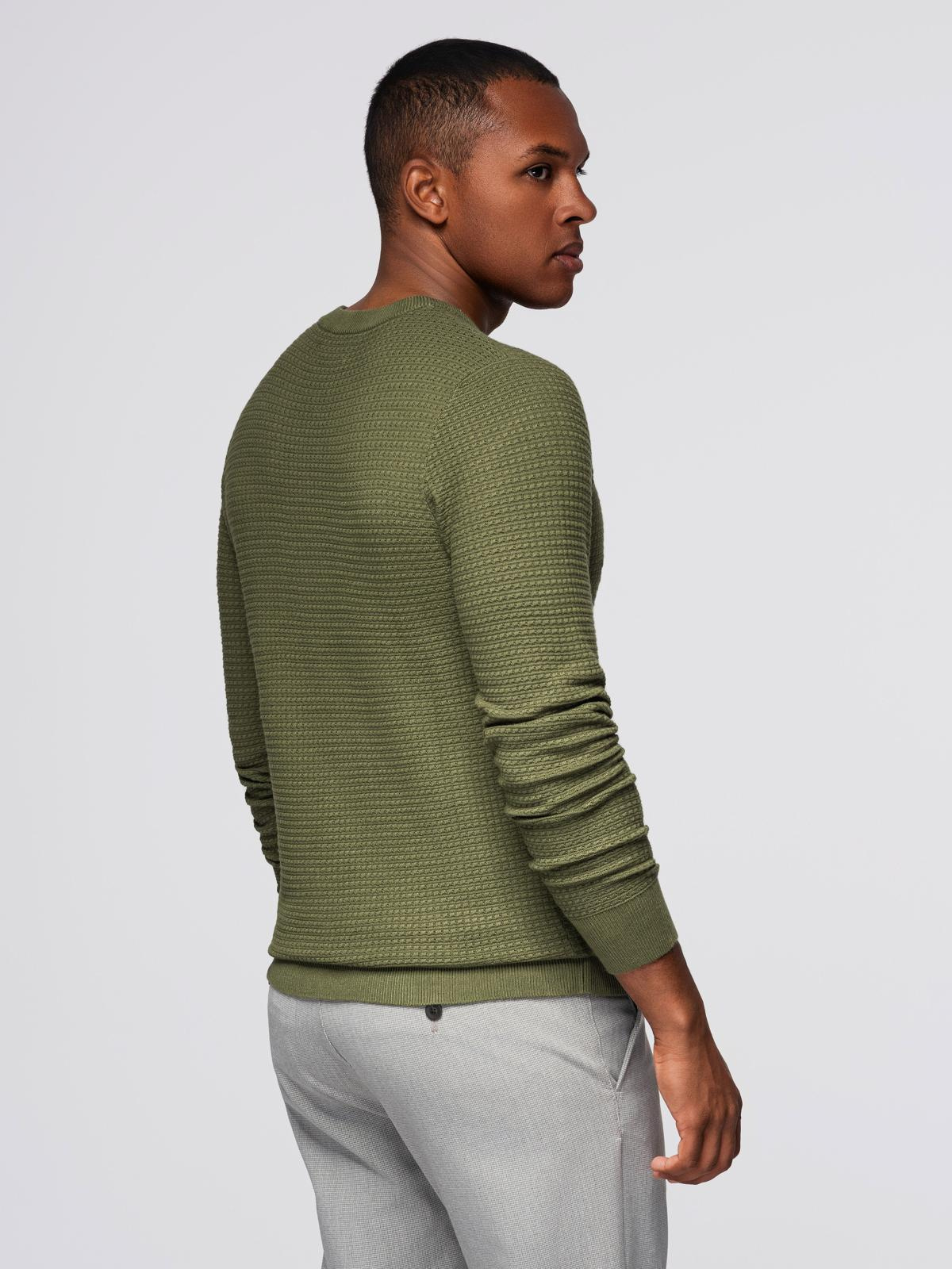 Ombre Structured men&#039;s sweater with round neckline - olive
