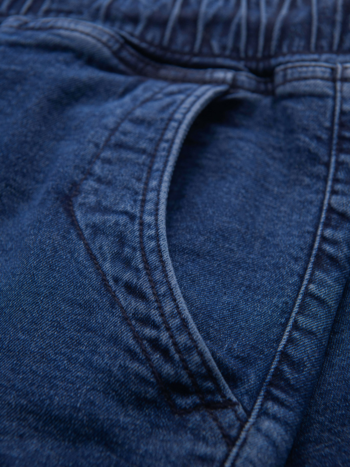Ombre Men's denim shorts with rolled up leg - dark blue