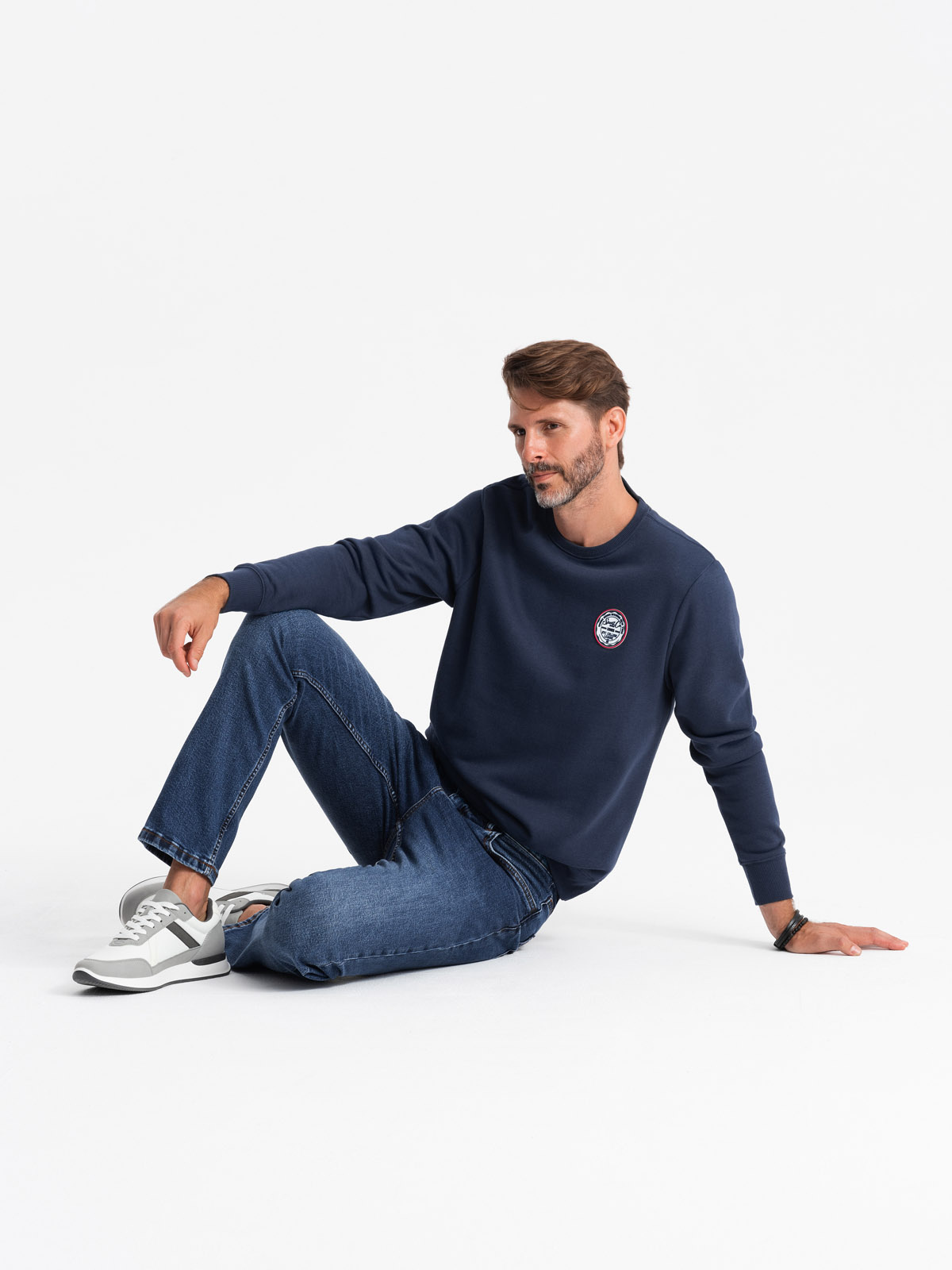 Ombre Men&#039;s non-stretch sweatshirt with college style patch - navy blue
