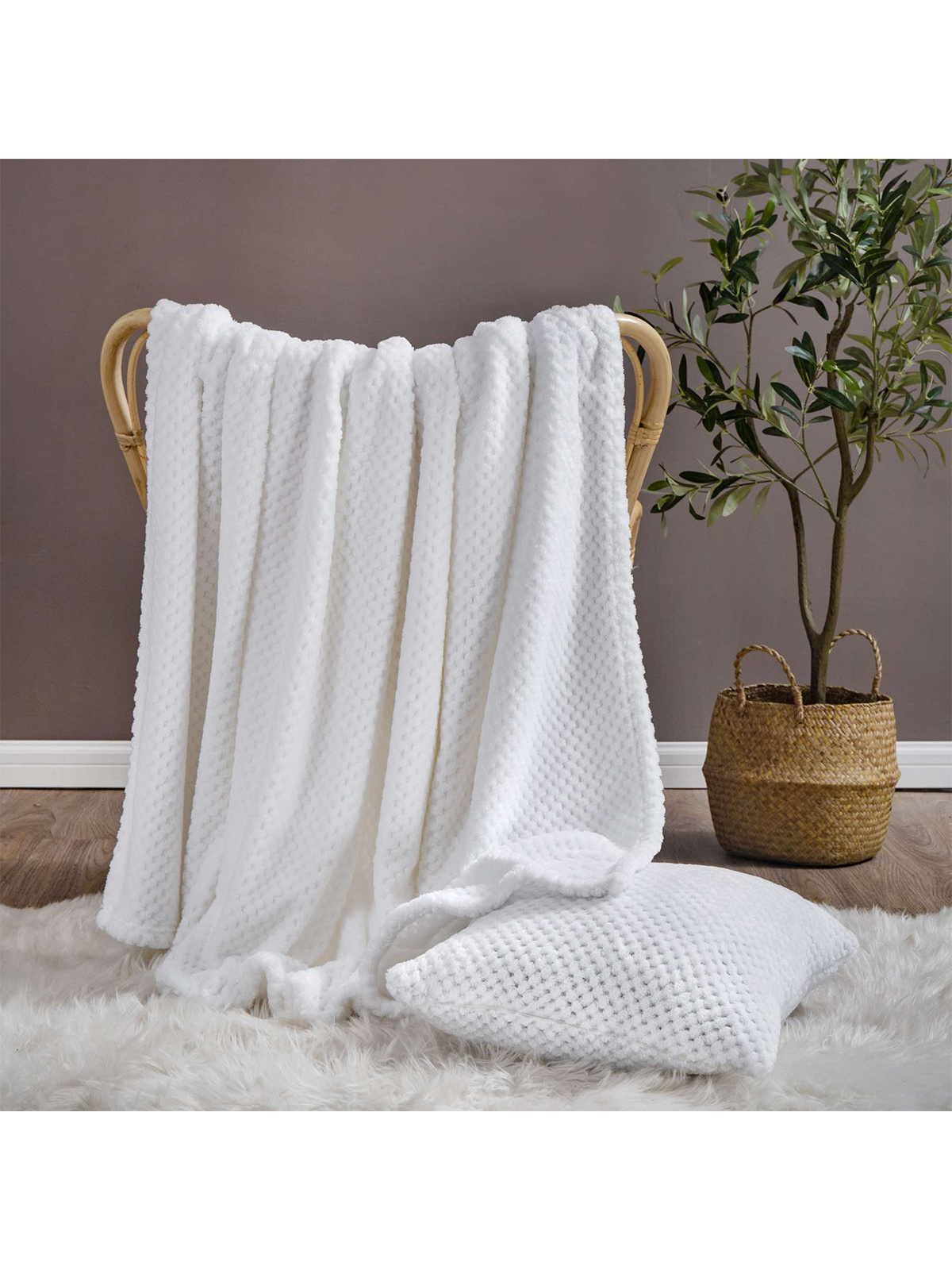 Edoti Monte Blanket 75x150