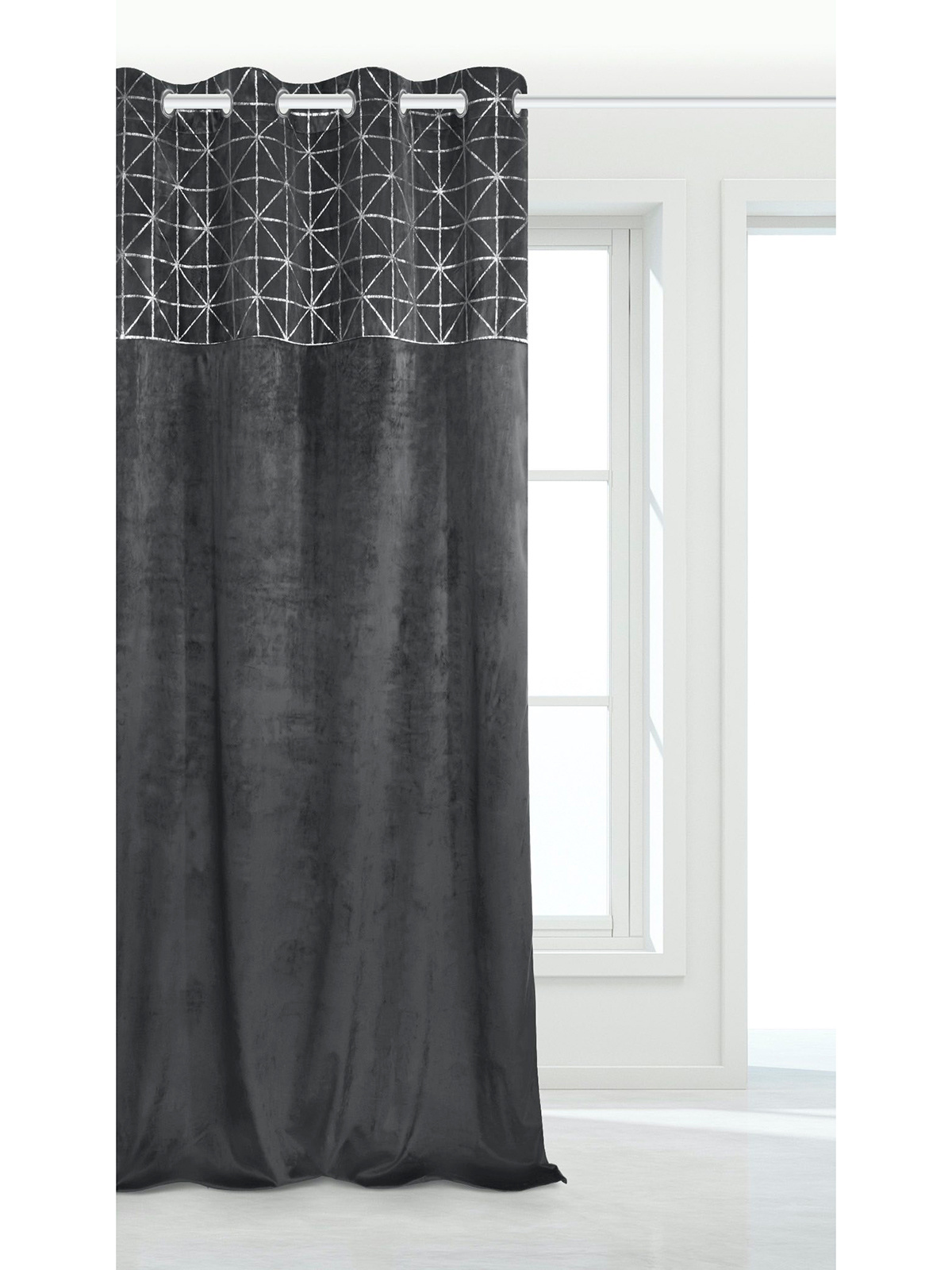Edoti Velor curtain Glossy 140x250