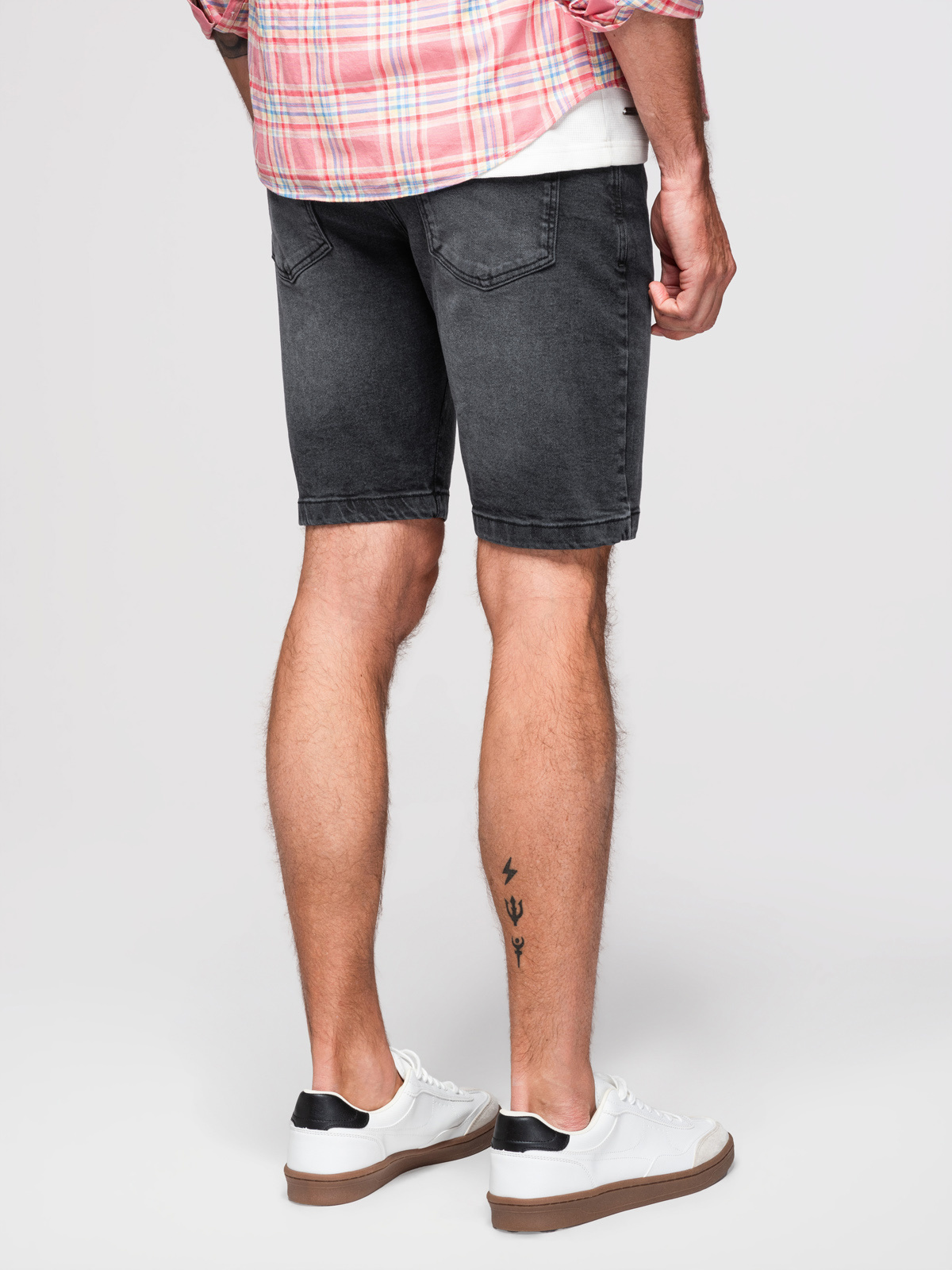 Ombre Men's classic cut denim shorts - black