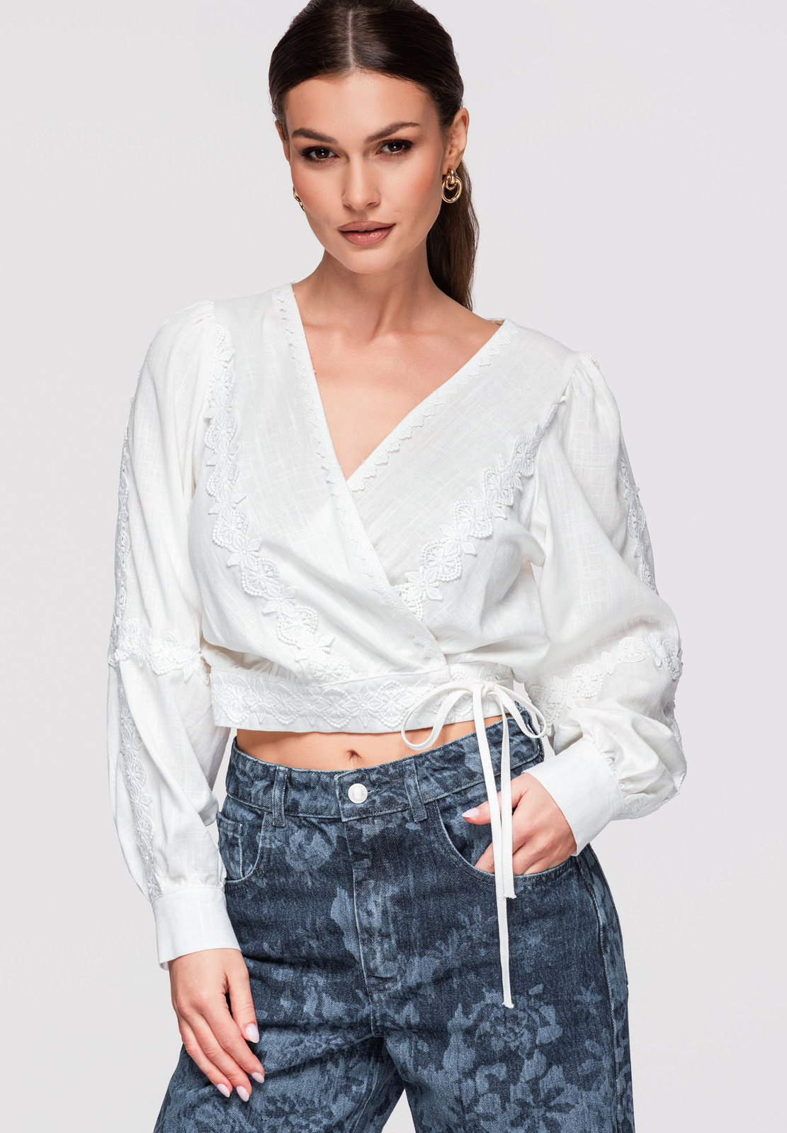 Edoti pentru femei bluză – funcțională și rafinată