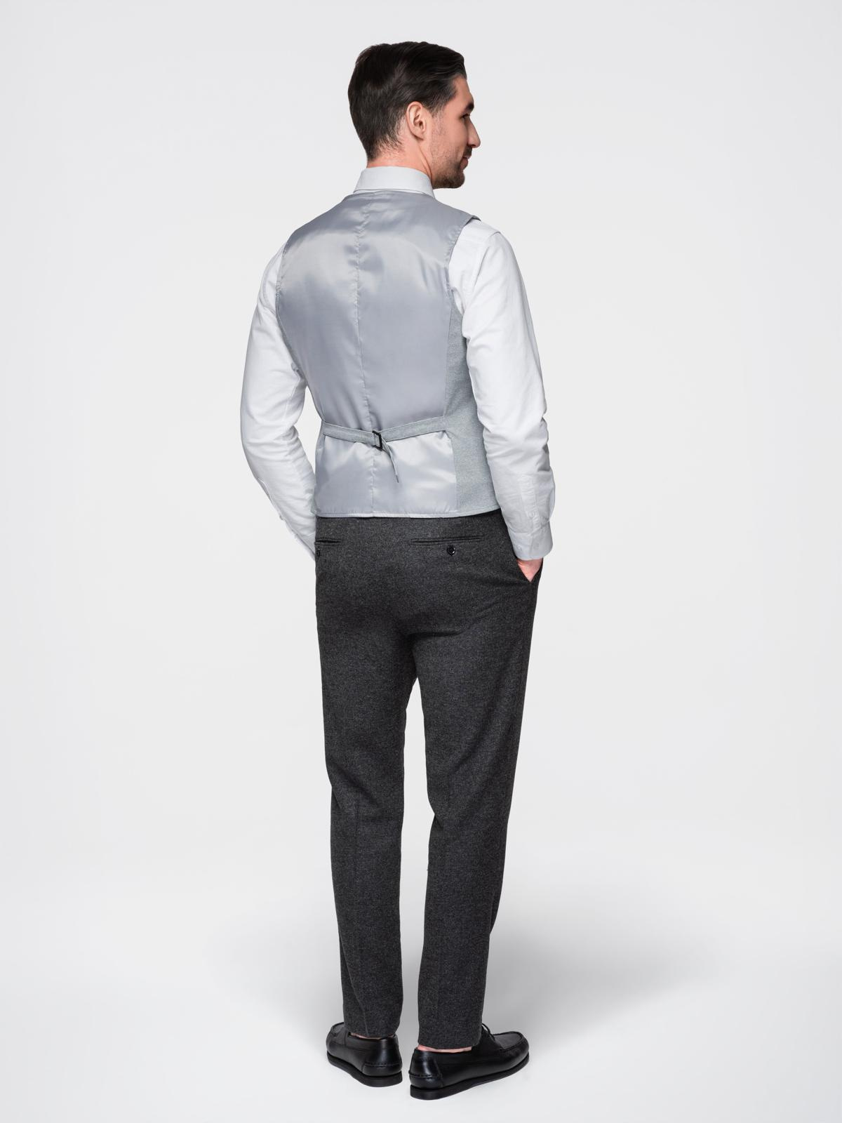 Ombre Fitted structured men's vest with patch pockets - grey melange
