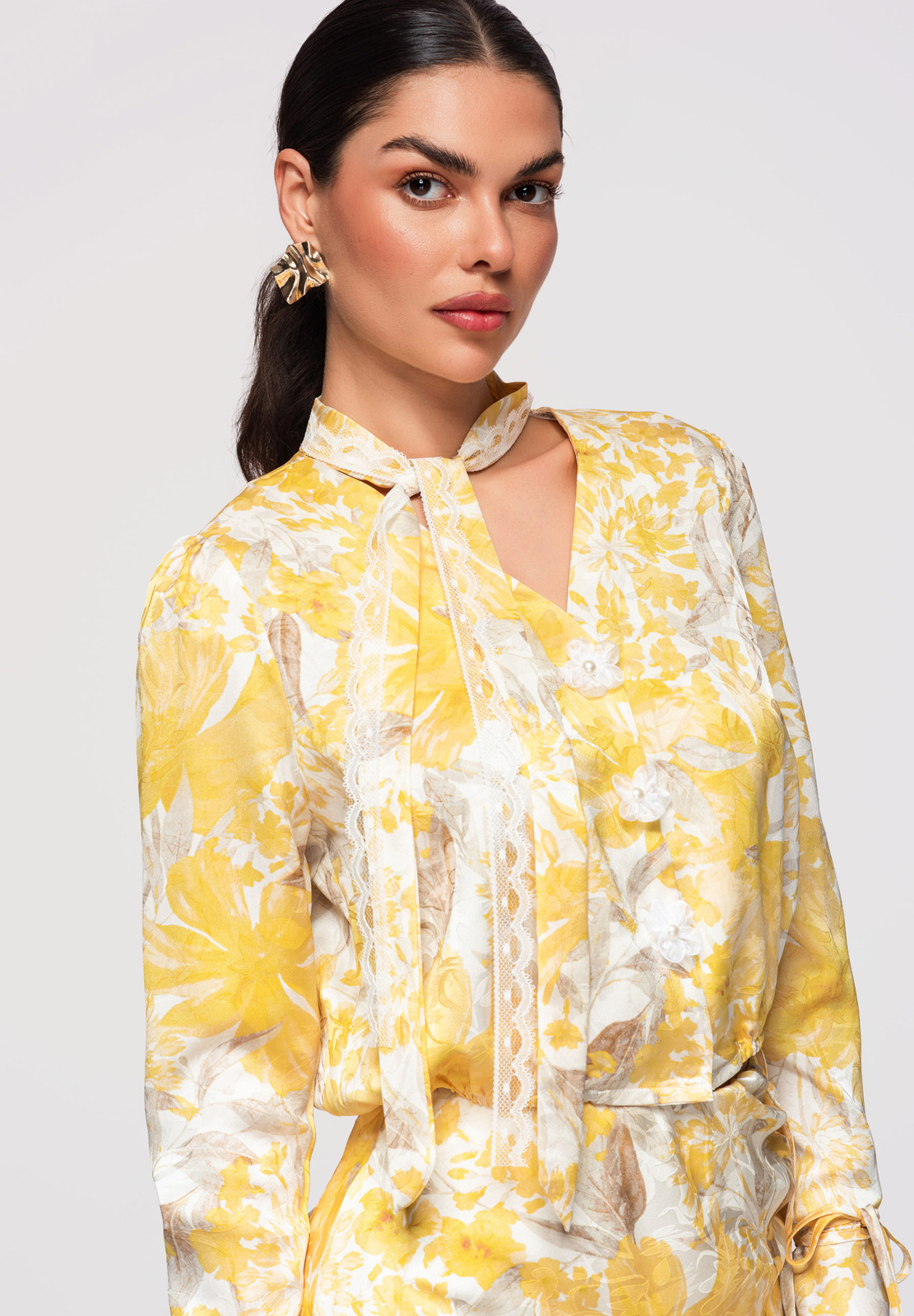 Fiabilă pentru femei bluză Edoti – cu garanția calității