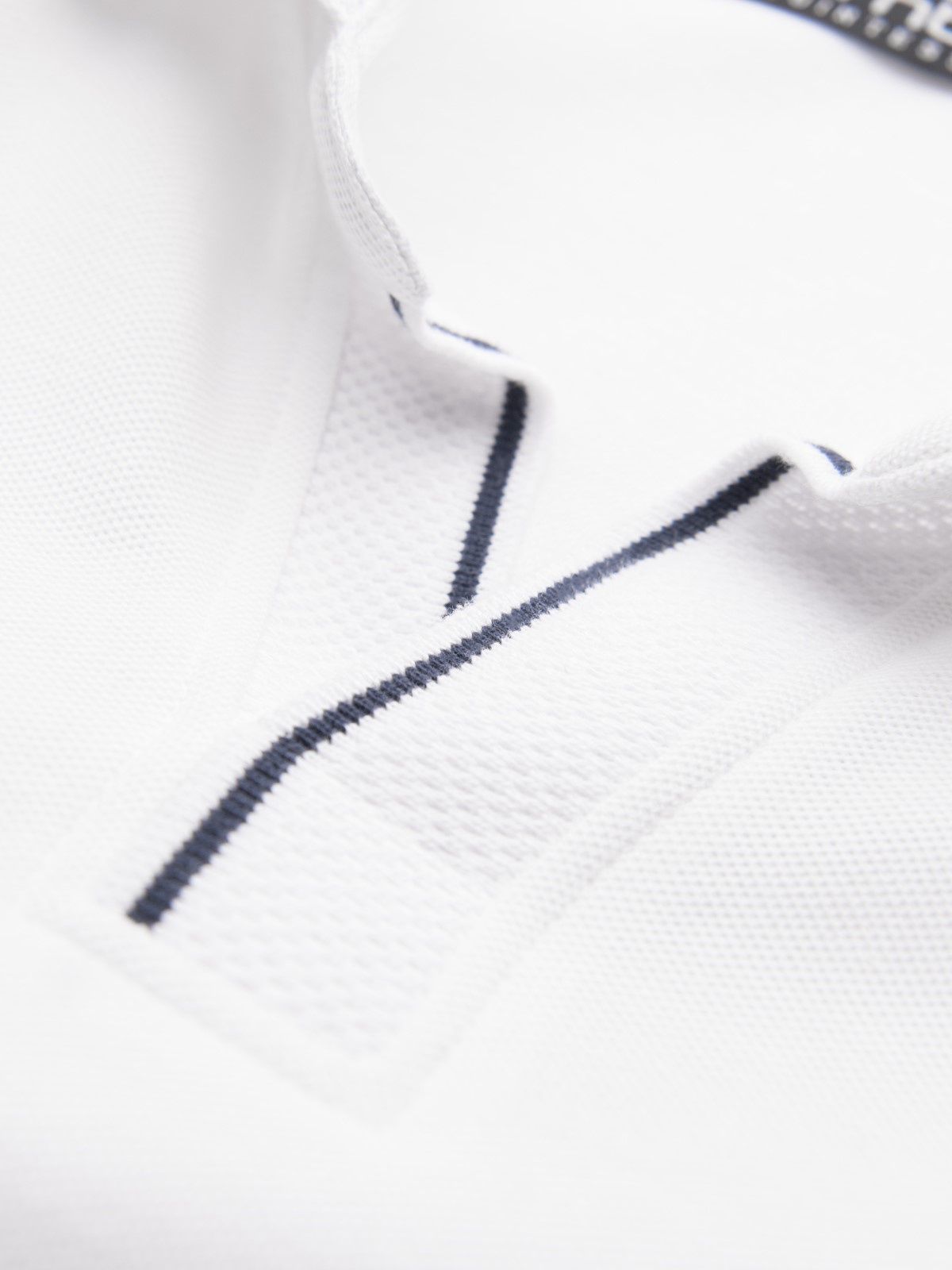 Ombre Men's pique knit polo shirt without buttons - white
