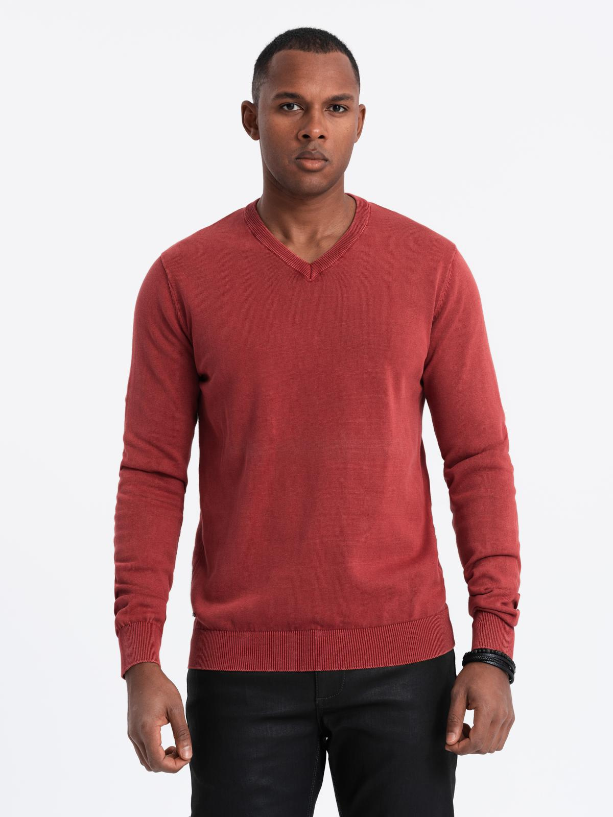 Ombre Men's wash sweater with v-neck - red