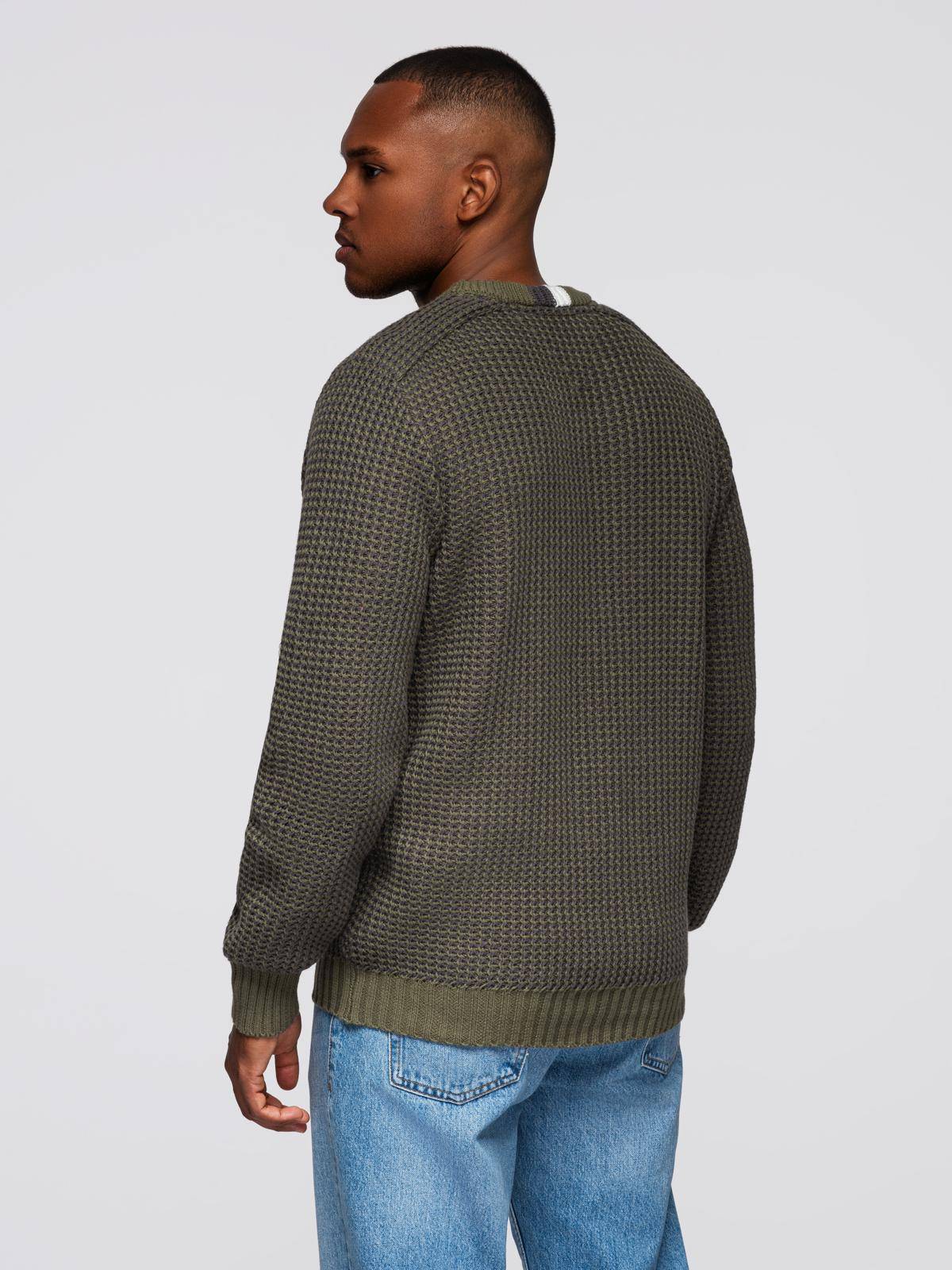 Ombre Men&#039;s contrast weave sweater with round neckline - dark olive