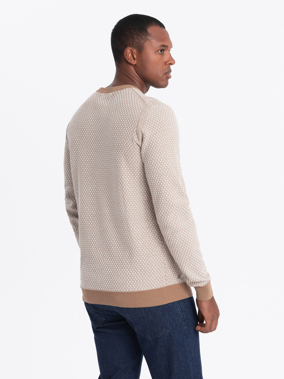 Ombre Men&#039;s RELAXED FIT knitted sweater with patterns - light brown