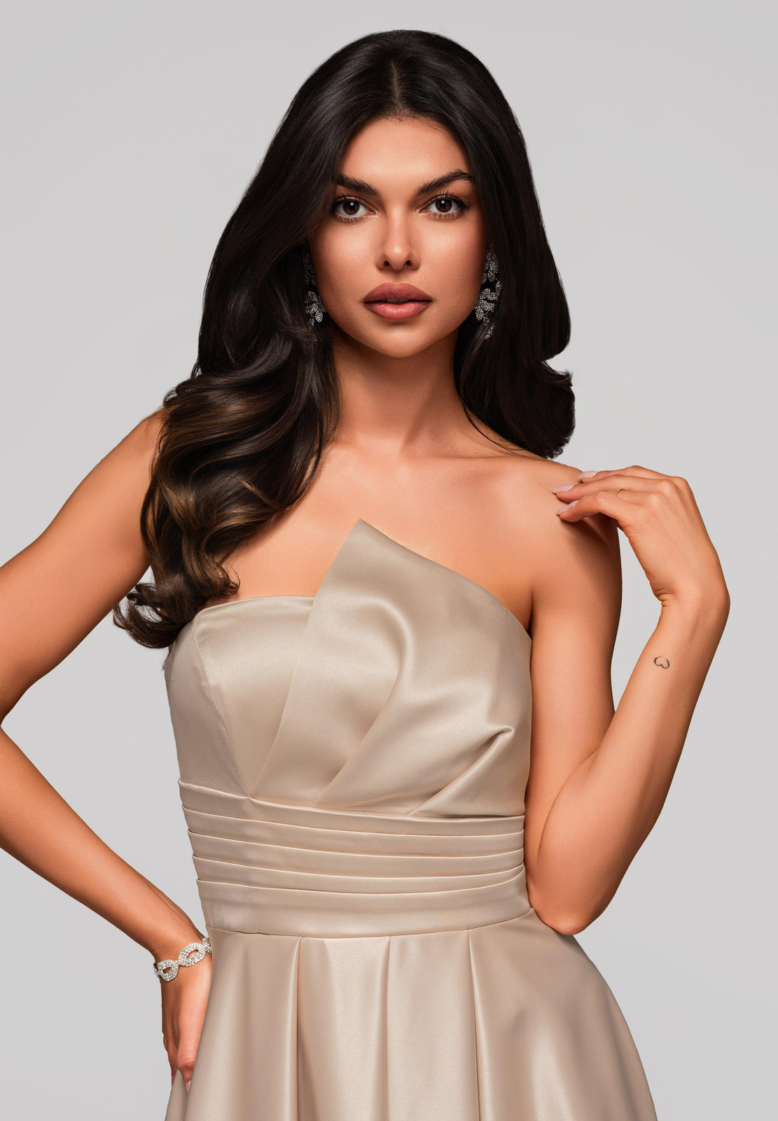 Edoti Evening dress LA-OM-DL