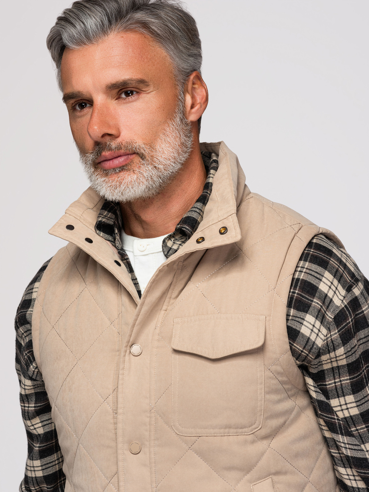 Ombre Men's peach effect quilted vest - beige
