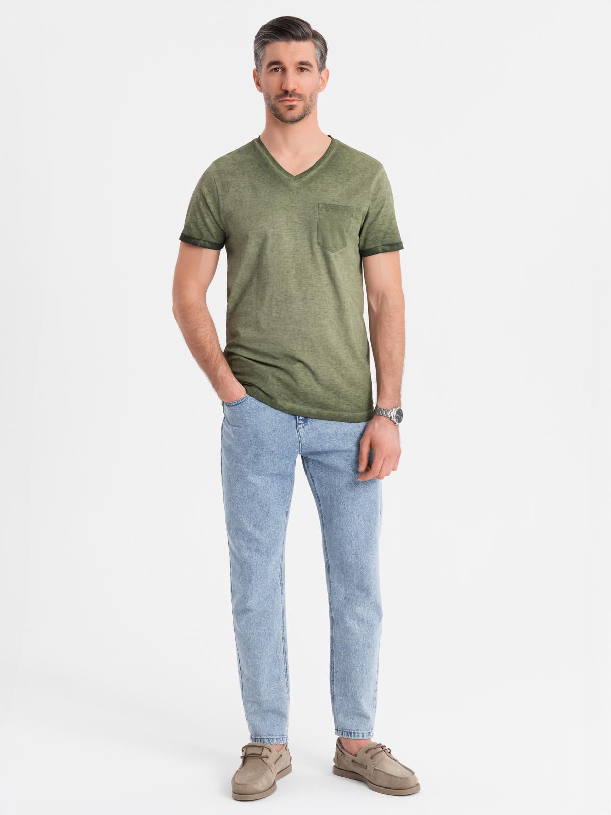 Ombre Men's cotton V-neck knit t-shirt with washed effect - olive