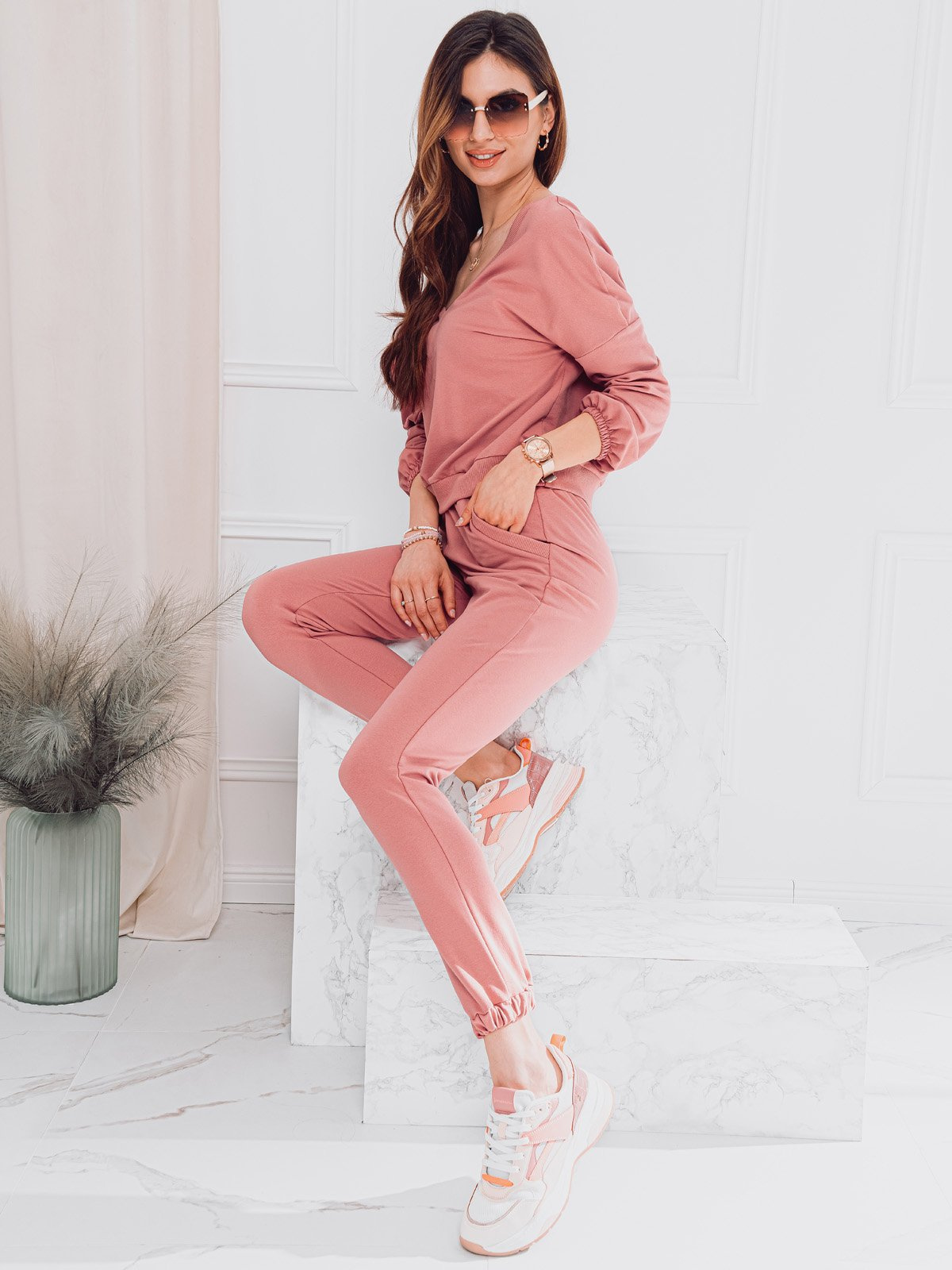 Tricoul pentru femei Edoti TLR014