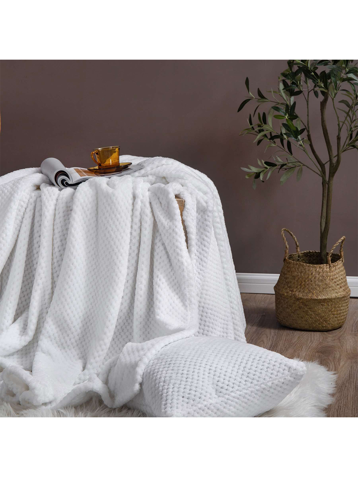 Edoti Monte Blanket 75x150