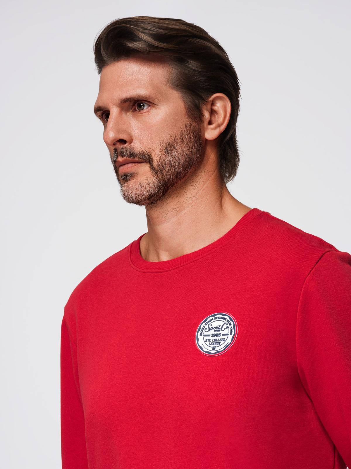 Ombre Men&#039;s non-stretch sweatshirt with college style patch - red